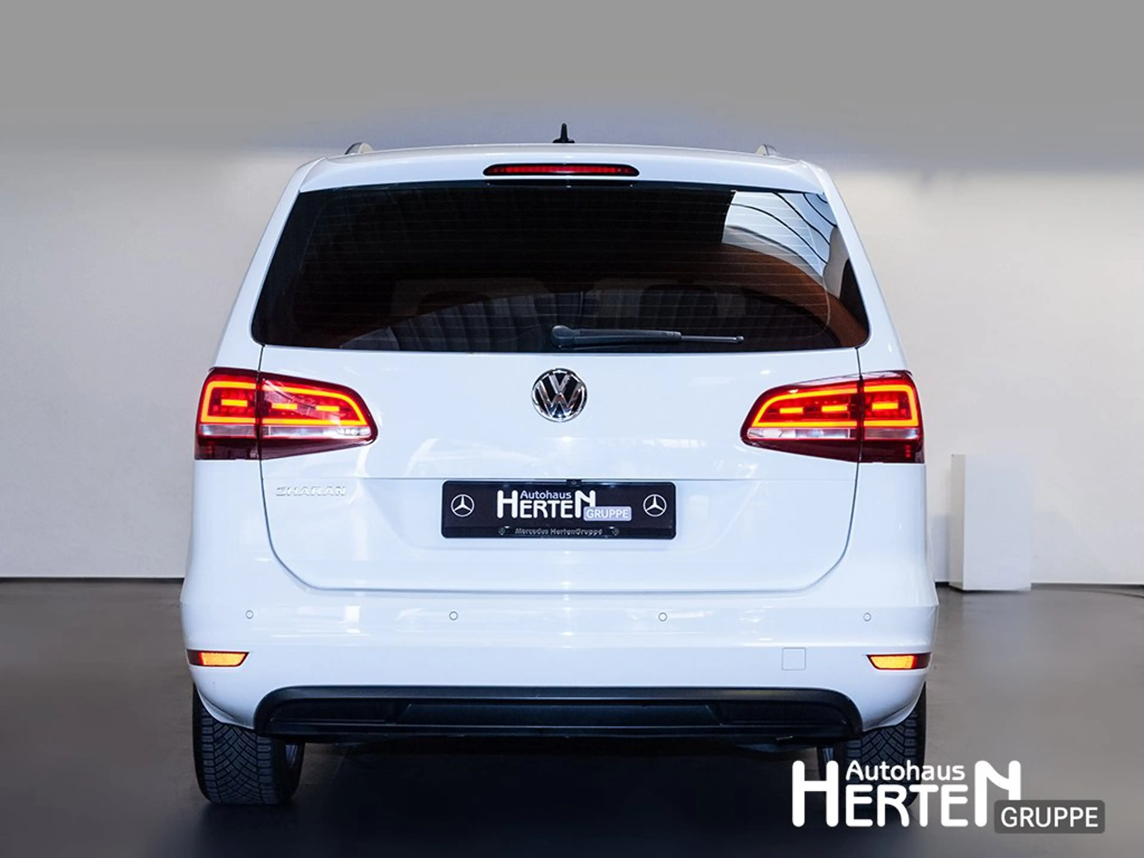 Volkswagen Sharan 4Motion 2.0 TDI Highline+7.Sitzer+AHK+DAB — photo 4