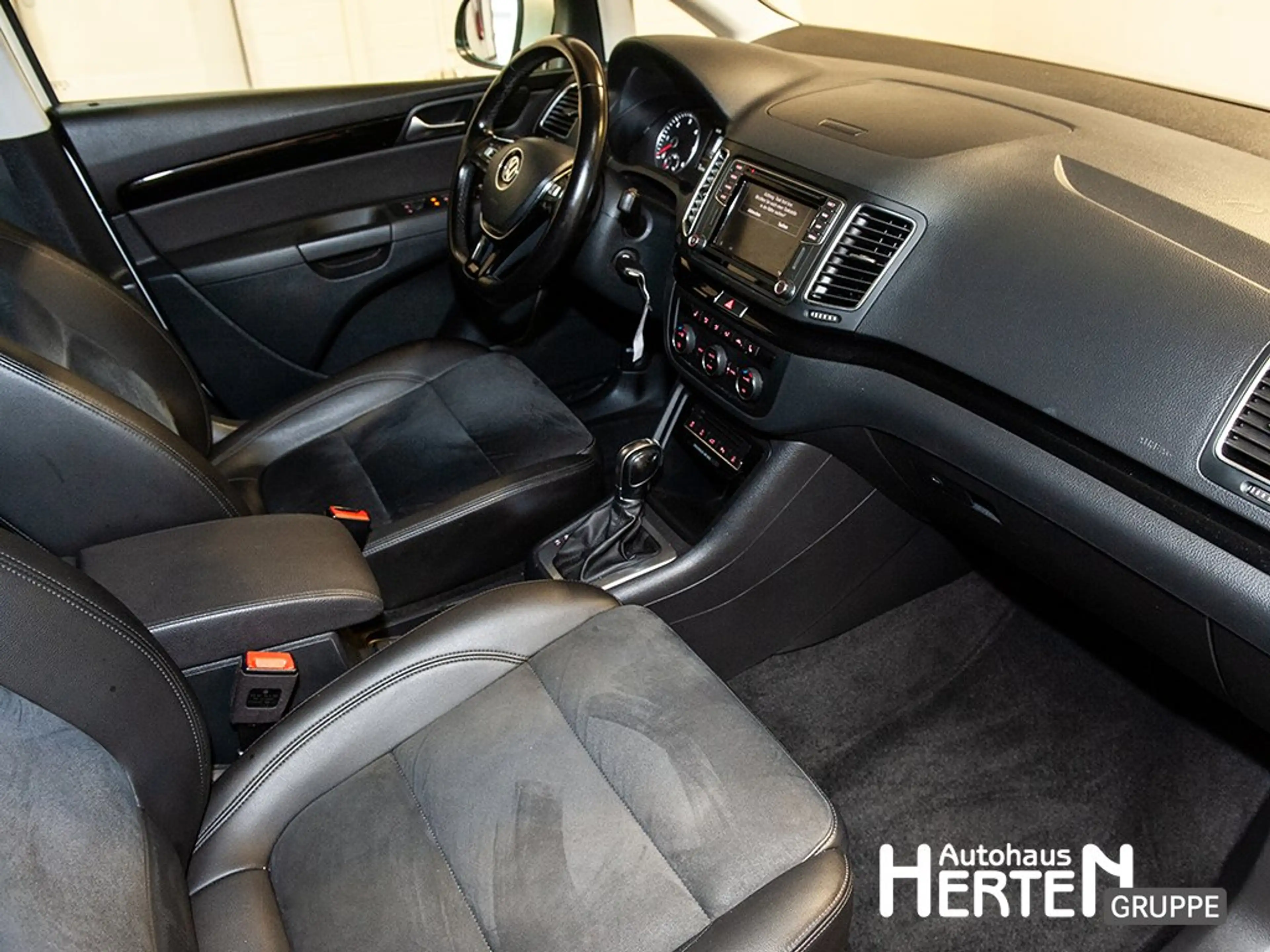 Volkswagen Sharan 4Motion 2.0 TDI Highline+7.Sitzer+AHK+DAB — photo 6