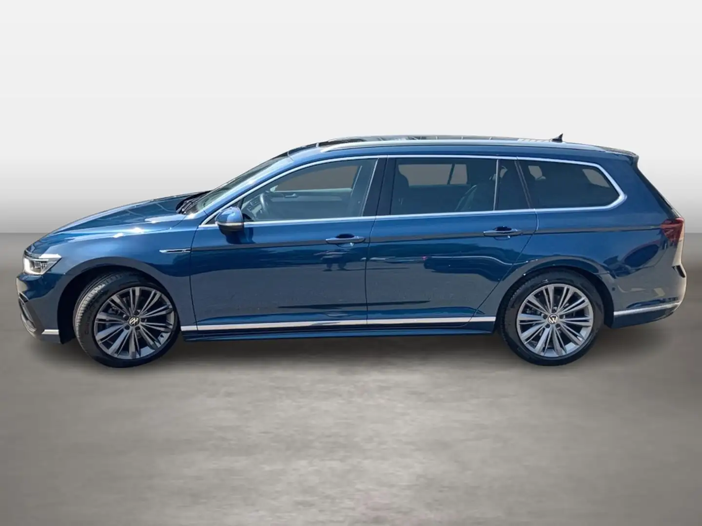 Volkswagen Passat Variant R-Line Elegance 4Mot TDI DSG Pano Blau - 2