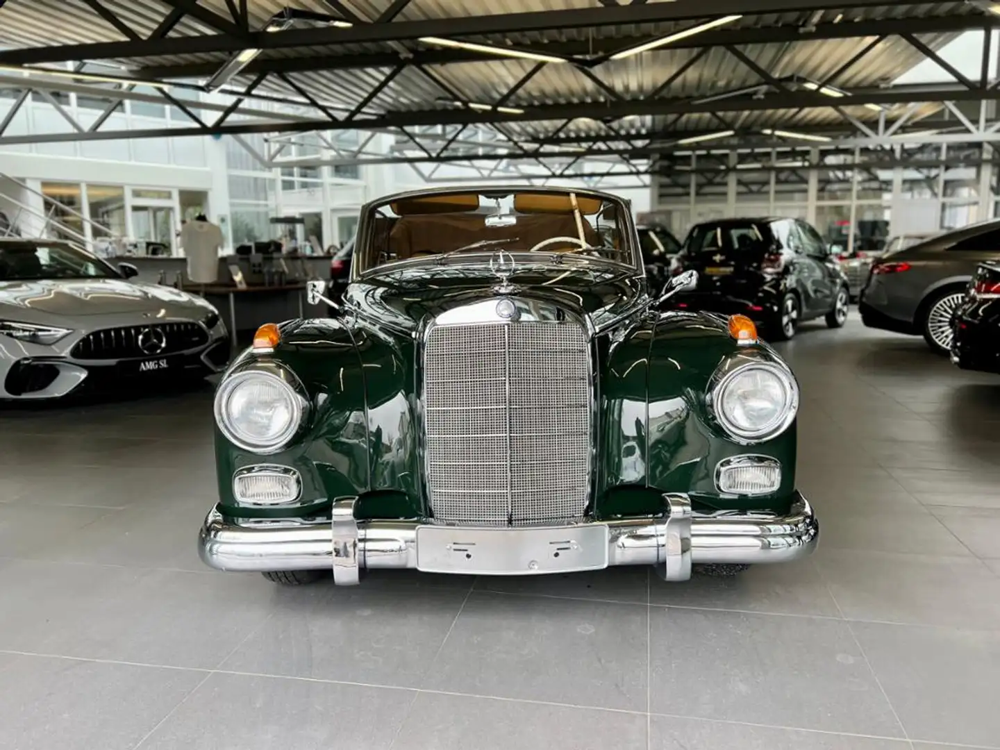 Mercedes-Benz 300 d (W189/Cabrio-Umbau) Vert - 1