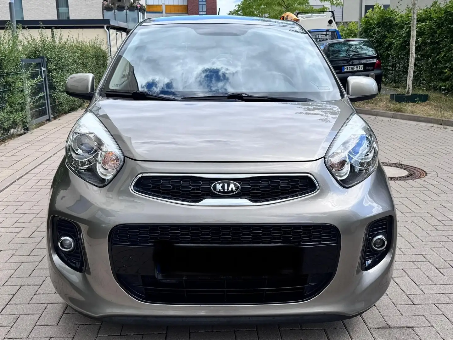 Kia Picanto Spirit Plateado - 2