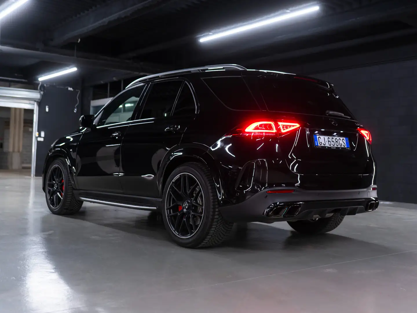 Mercedes-Benz GLE 63 AMG GLE 63 mhev (eq-boost) S AMG 4matic+ auto Siyah - 2
