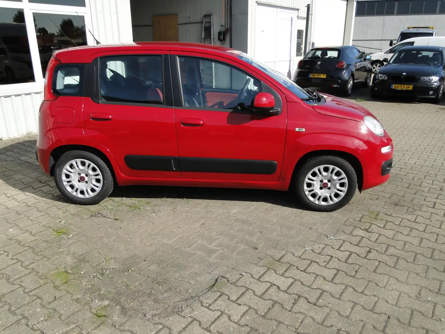 Fiat Panda 0.9 TwinAir Easy Rood - 2