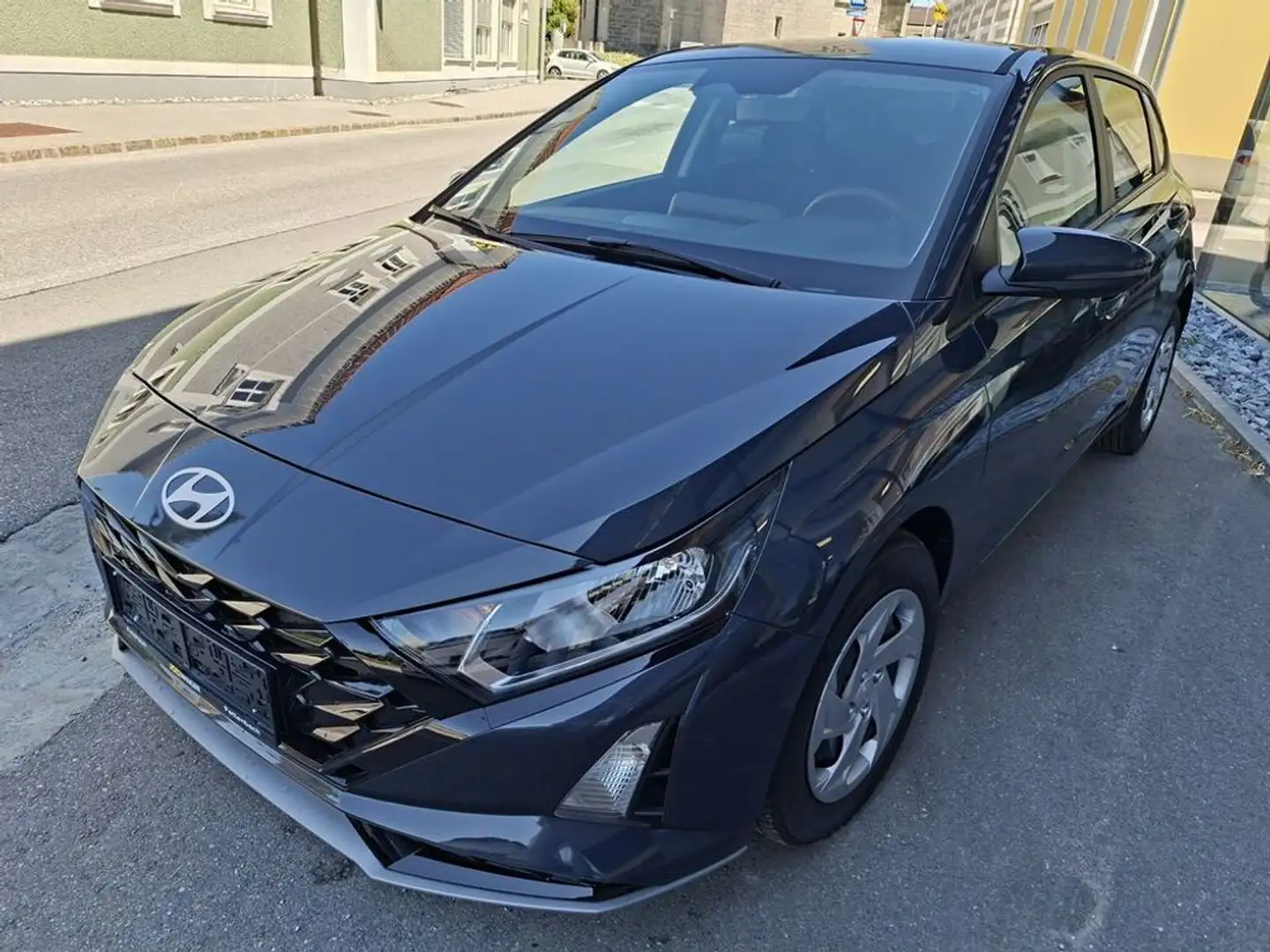 Hyundai i20 1,0 T-GDI GO DCT Grau - 1