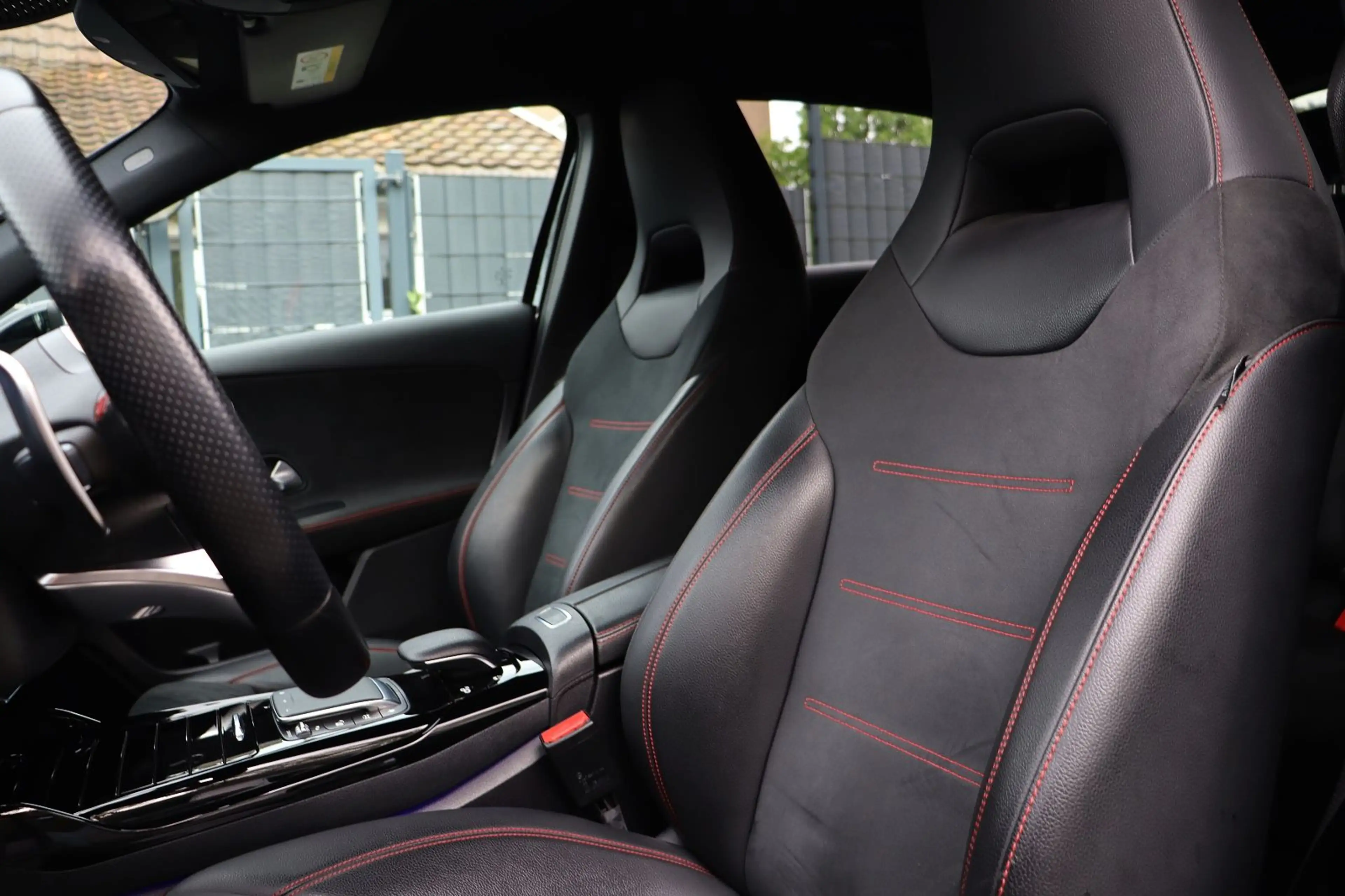 Mercedes-Benz A 35 AMG 4Matic *MULTI-BEAM*AMBIENTE*RFK*MBUX* — photo 18