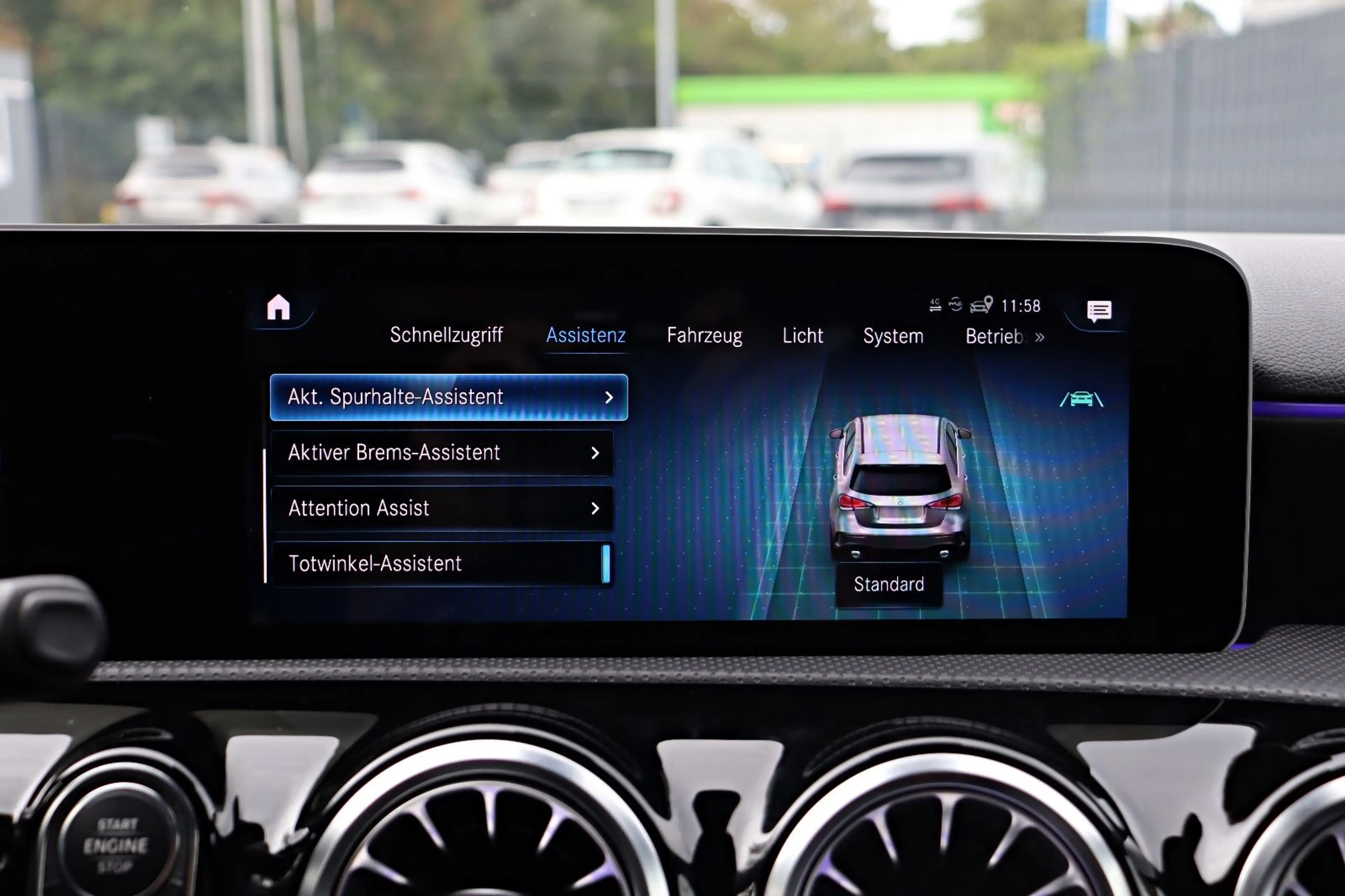 Mercedes-Benz A 35 AMG 4Matic *MULTI-BEAM*AMBIENTE*RFK*MBUX* — photo 33