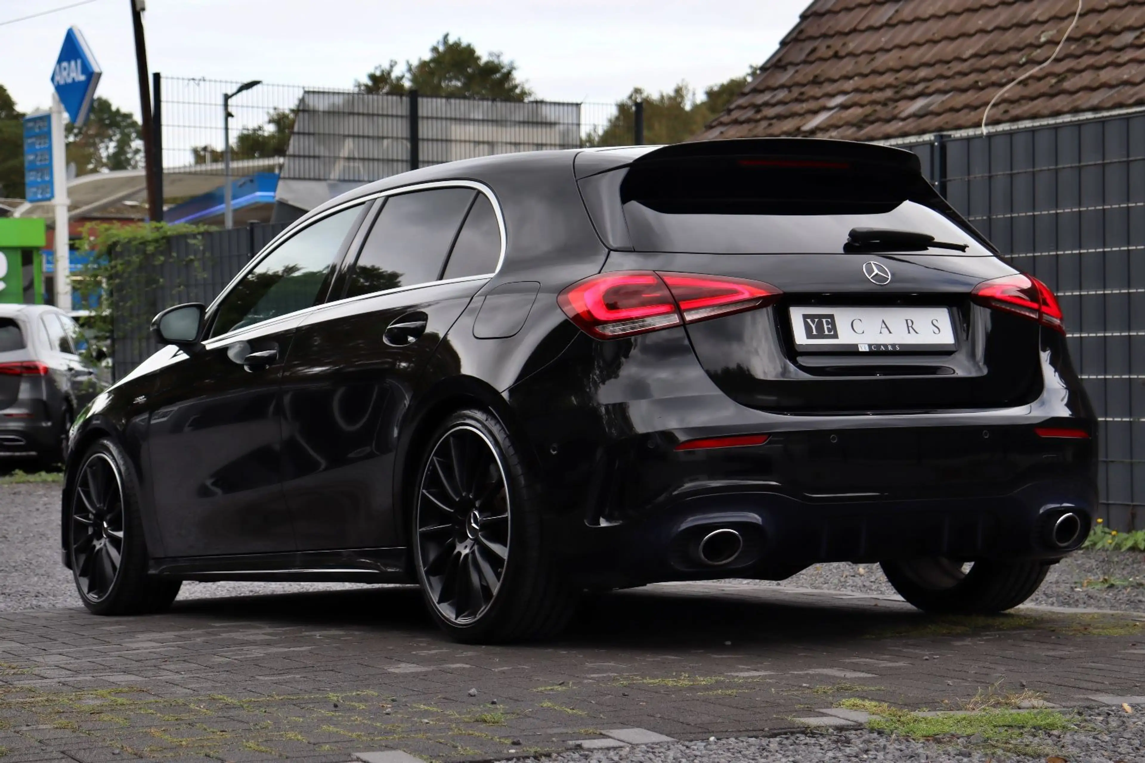 Mercedes-Benz A 35 AMG 4Matic *MULTI-BEAM*AMBIENTE*RFK*MBUX* — photo 10