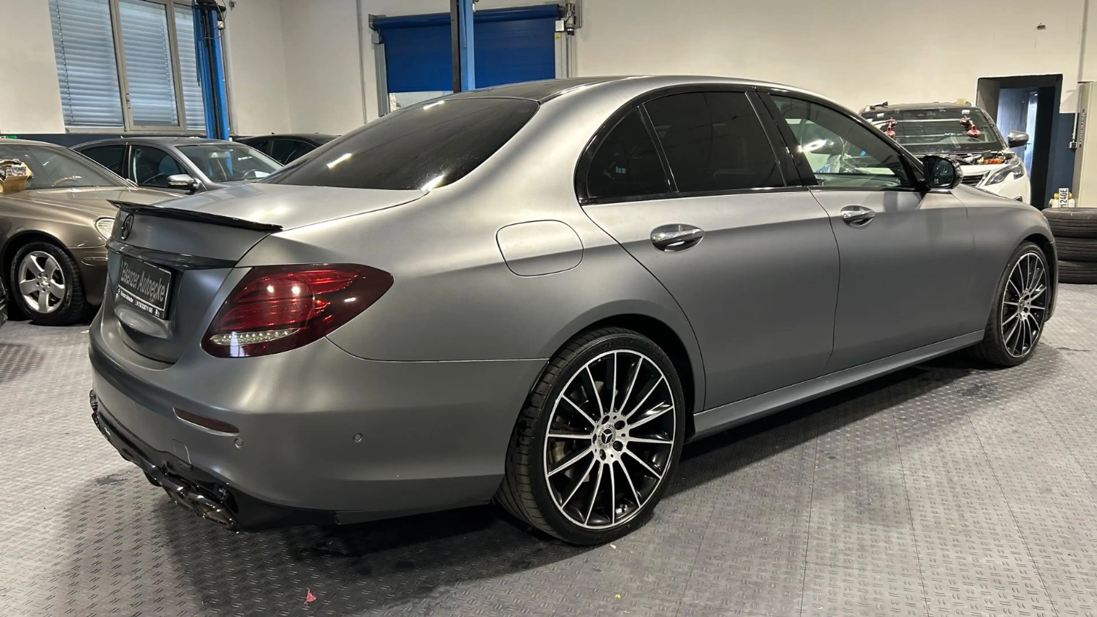 Mercedes-Benz E 350 d AMG#Widescreen#Magno#Air-Balance#Pano — photo 7