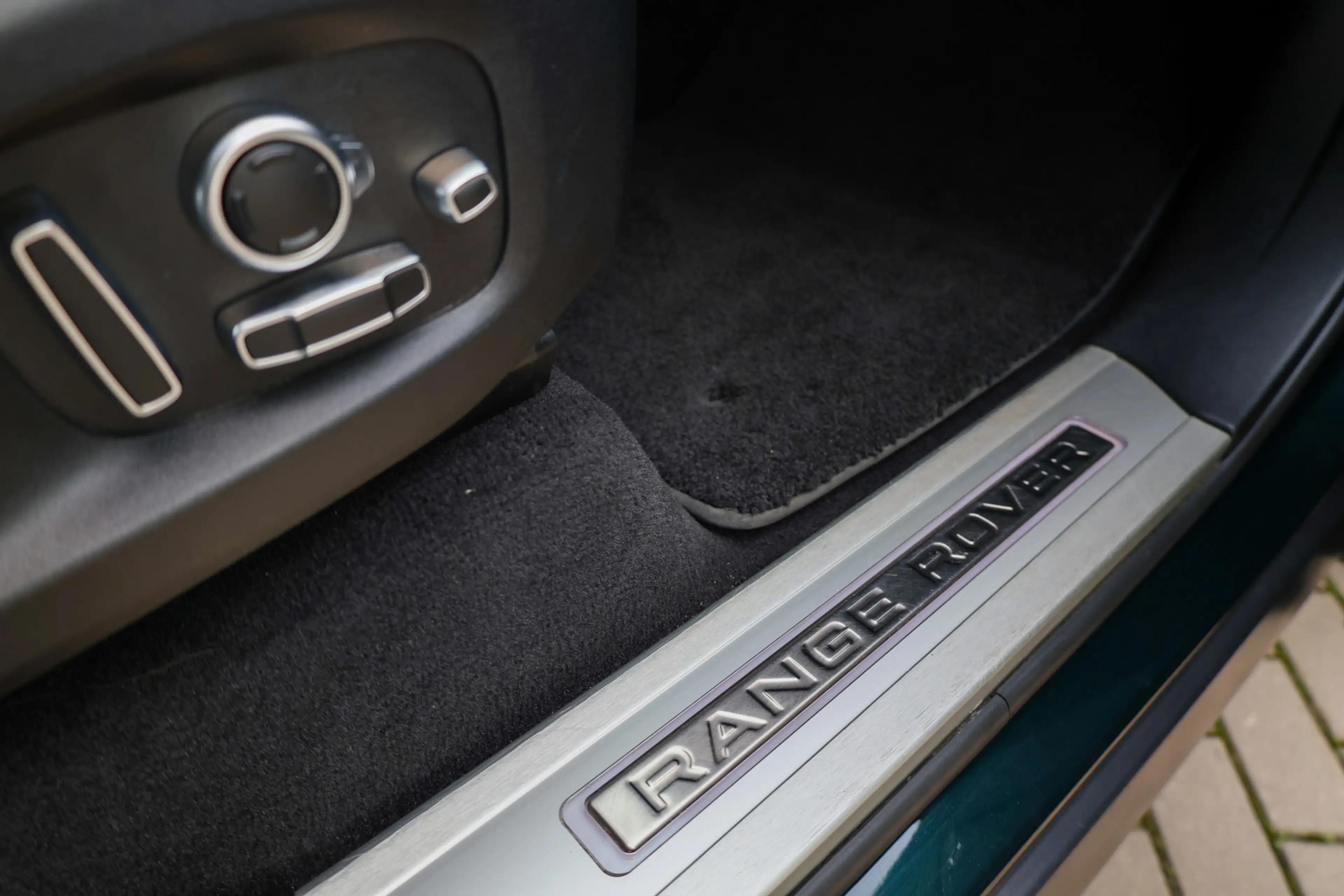 Land Rover Range Rover Sport P575 SVR | UNIEK! | SVO RACING GREEN | 24'' VOSSEN — photo 28