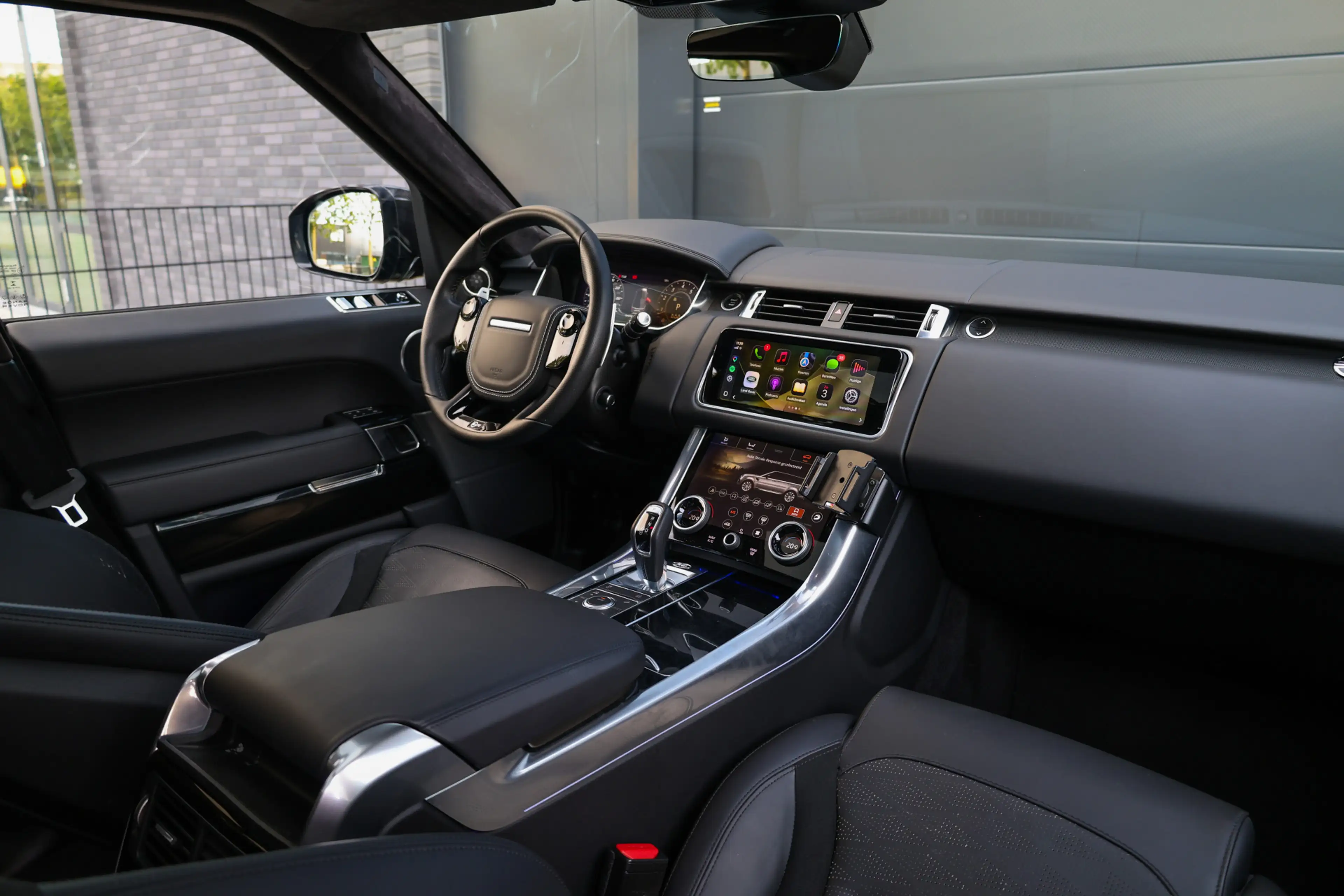 Land Rover Range Rover Sport P575 SVR | UNIEK! | SVO RACING GREEN | 24'' VOSSEN — photo 19