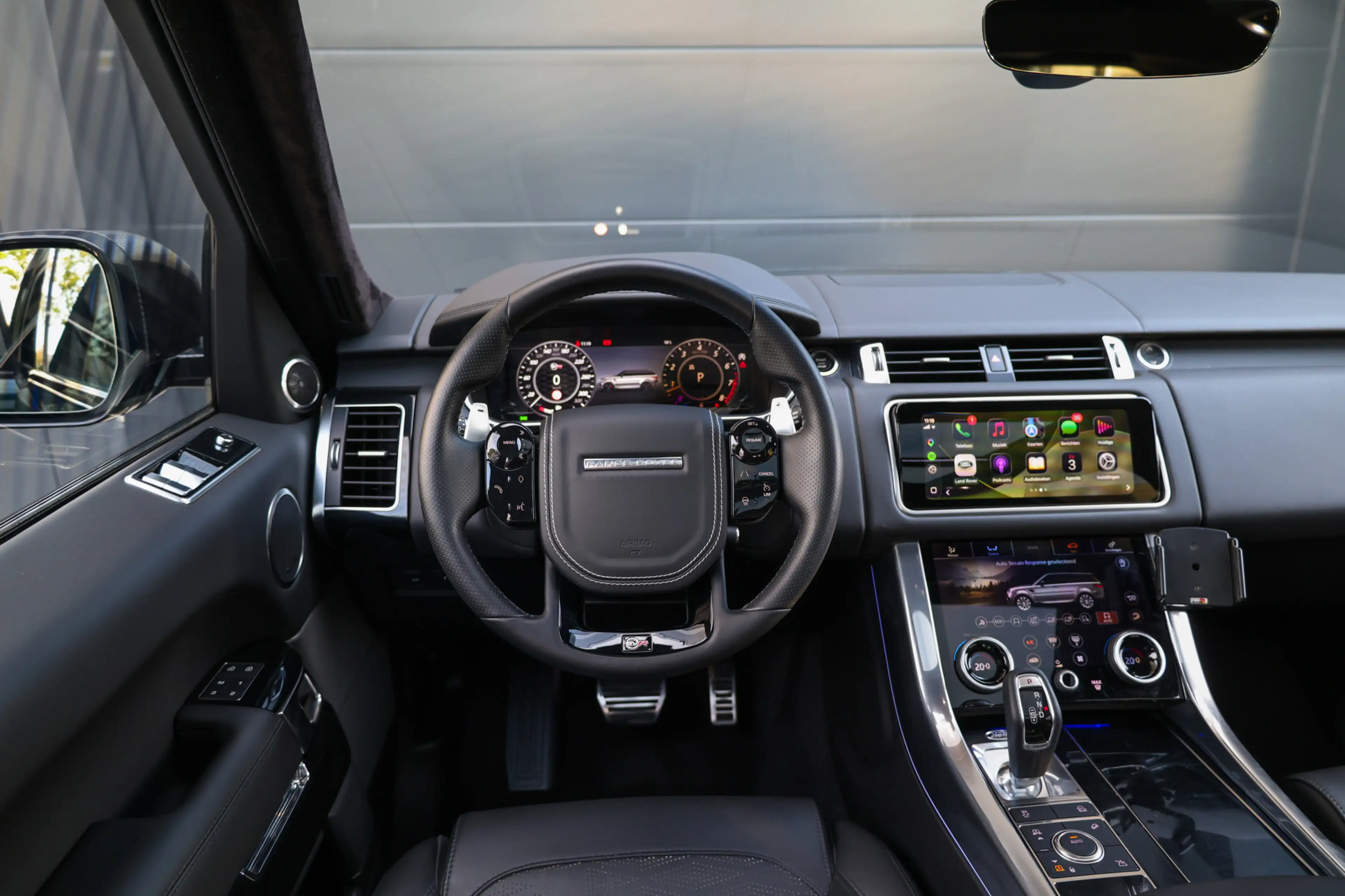Land Rover Range Rover Sport P575 SVR | UNIEK! | SVO RACING GREEN | 24'' VOSSEN — photo 9
