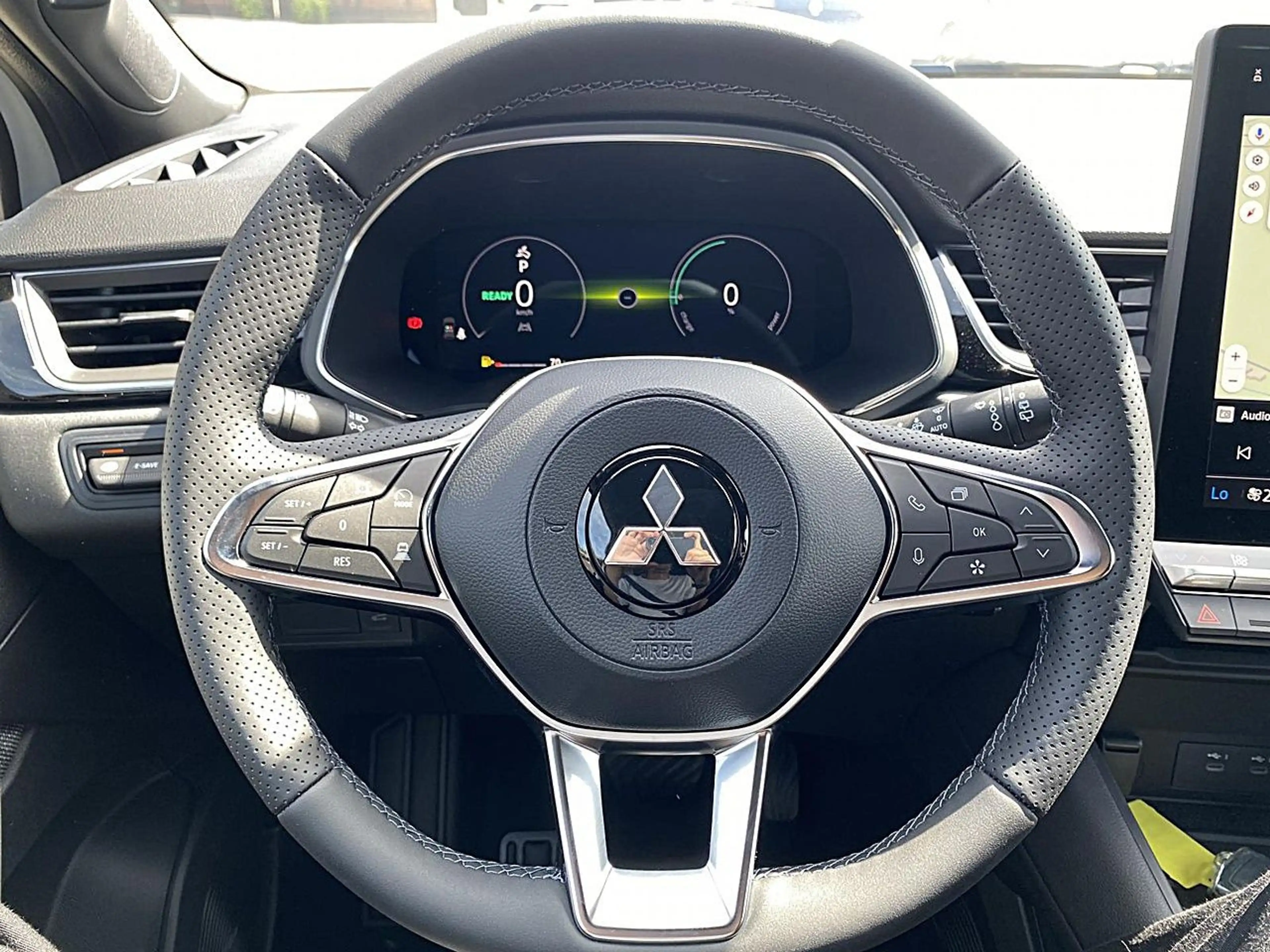 Mitsubishi Grandis Intro Edition 1,8l HEV AT LED DAB+ Klima Navi — photo 15