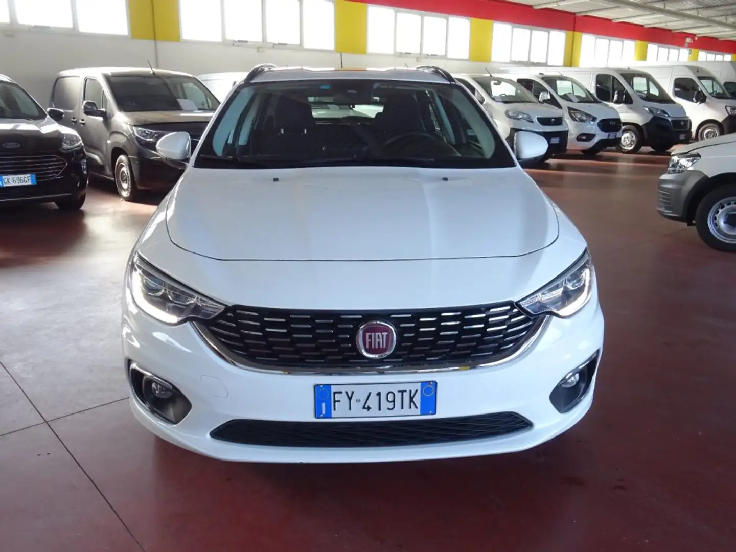 Fiat Tipo 1.3 Mjt S&S SW Lounge N1 Autocarro Blanc - 2