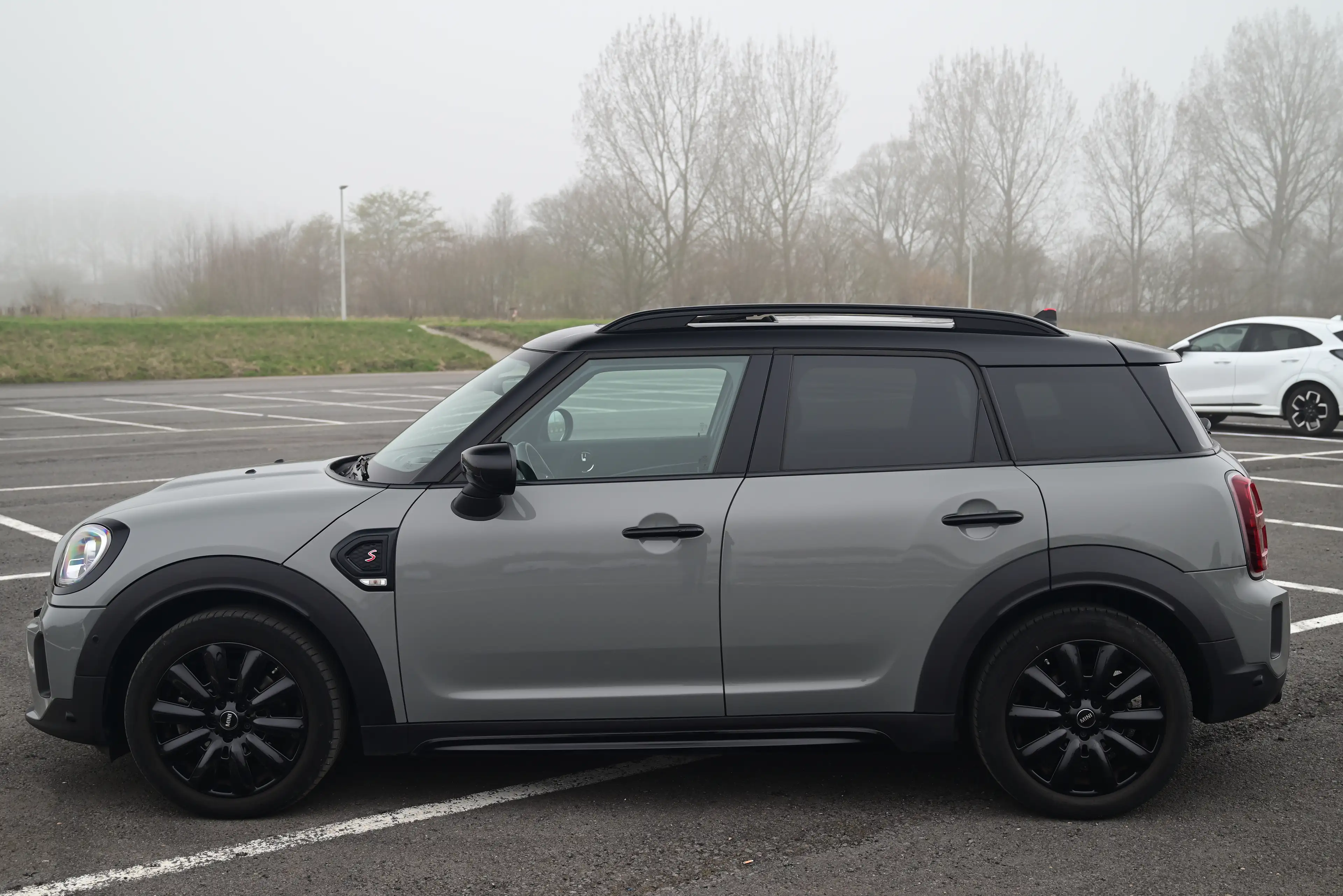 MINI Cooper S Countryman SPORT AUT / ALL4 / SUNROOF / LEATHER LOUNGE / FULL — photo 5