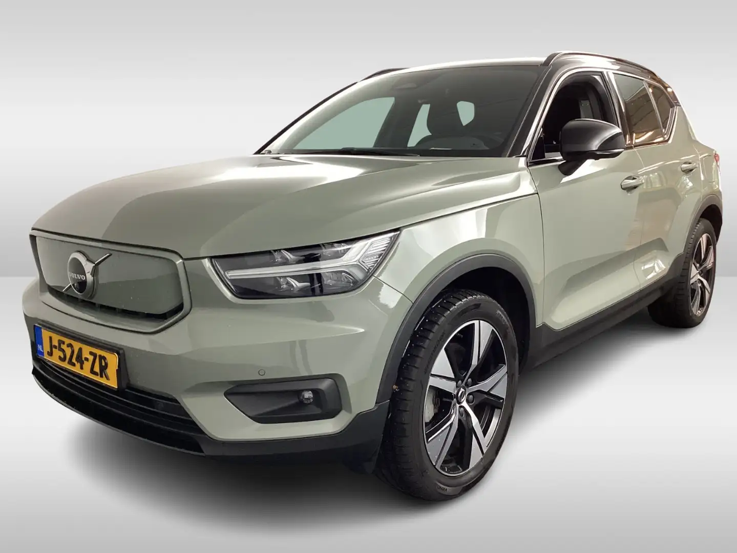 Volvo XC40 Recharge P8 AWD R-Design / SoH 91.7% / Trekhaak / Groen - 1