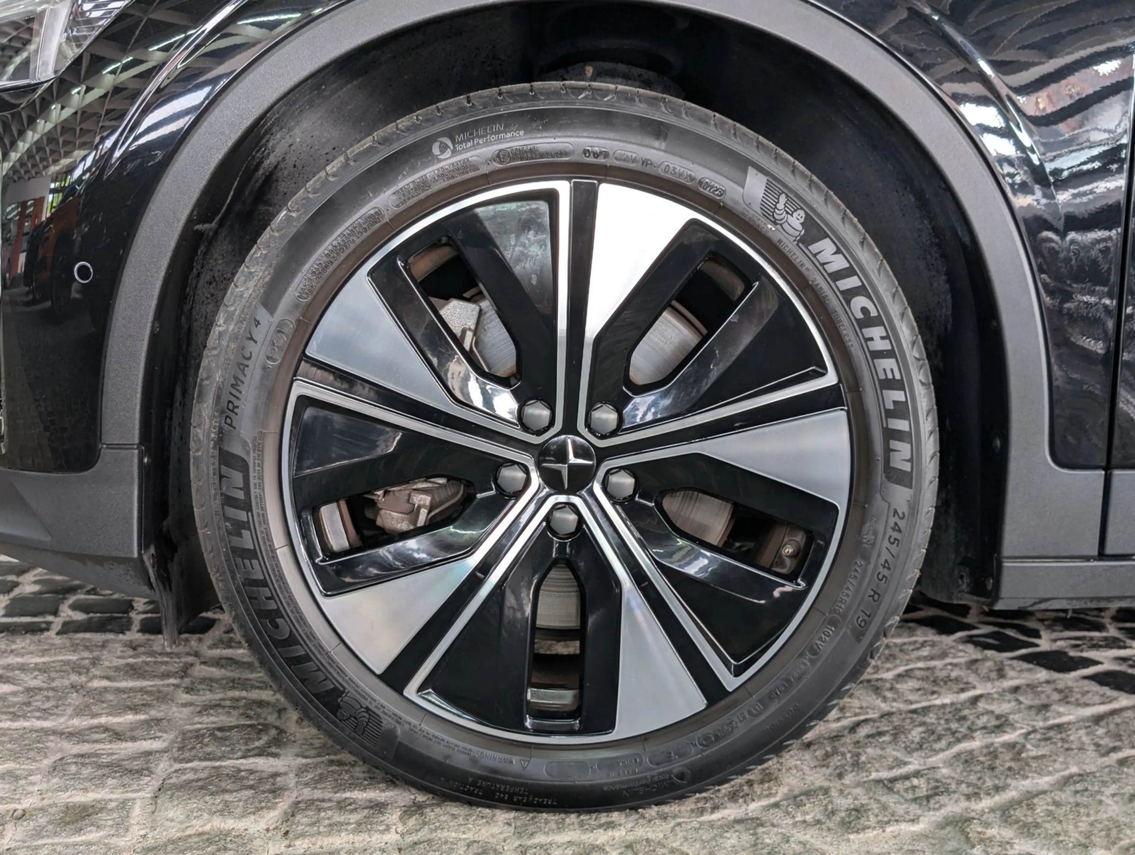 Polestar 2 78 KWh Long Range Pilot LED 360° MEMO SoH 96% — photo 11