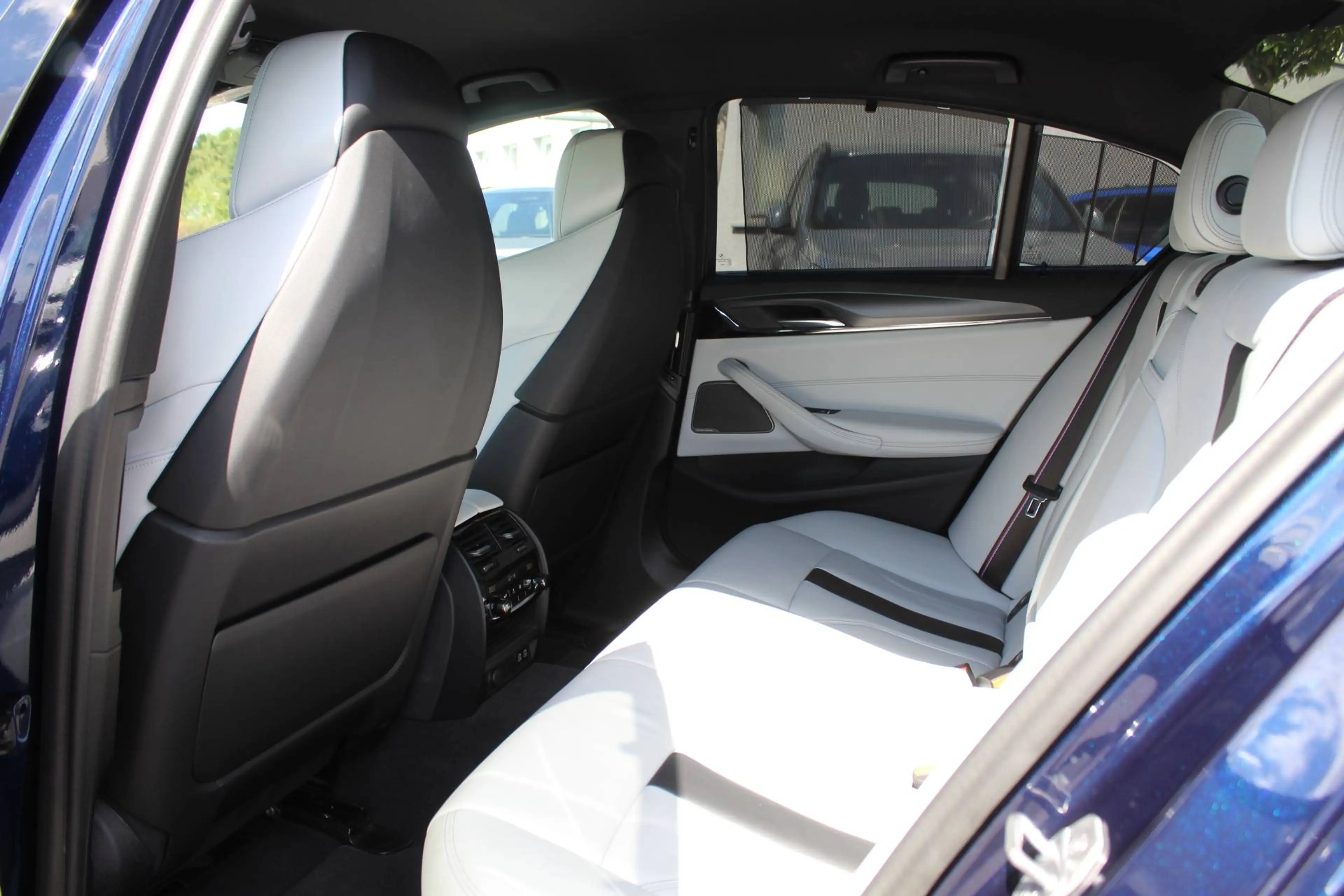 BMW M5 Competition +Laser+Multi.Sitz+20 Zoll+Driver's Package — photo 7