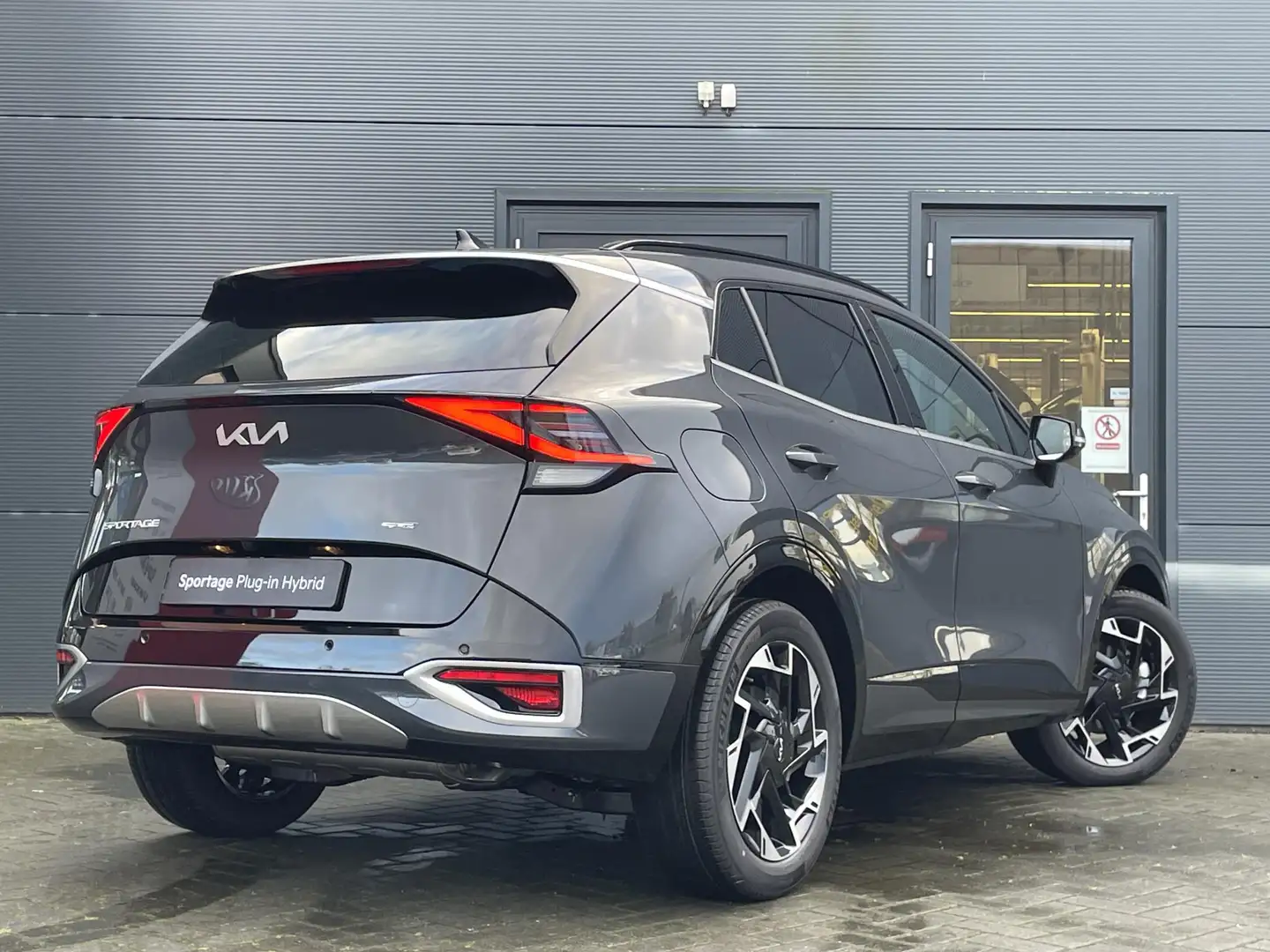 Kia Sportage 1.6 T-GDi Plug-in Hybrid AWD GT-Line Kia Sportage - 2