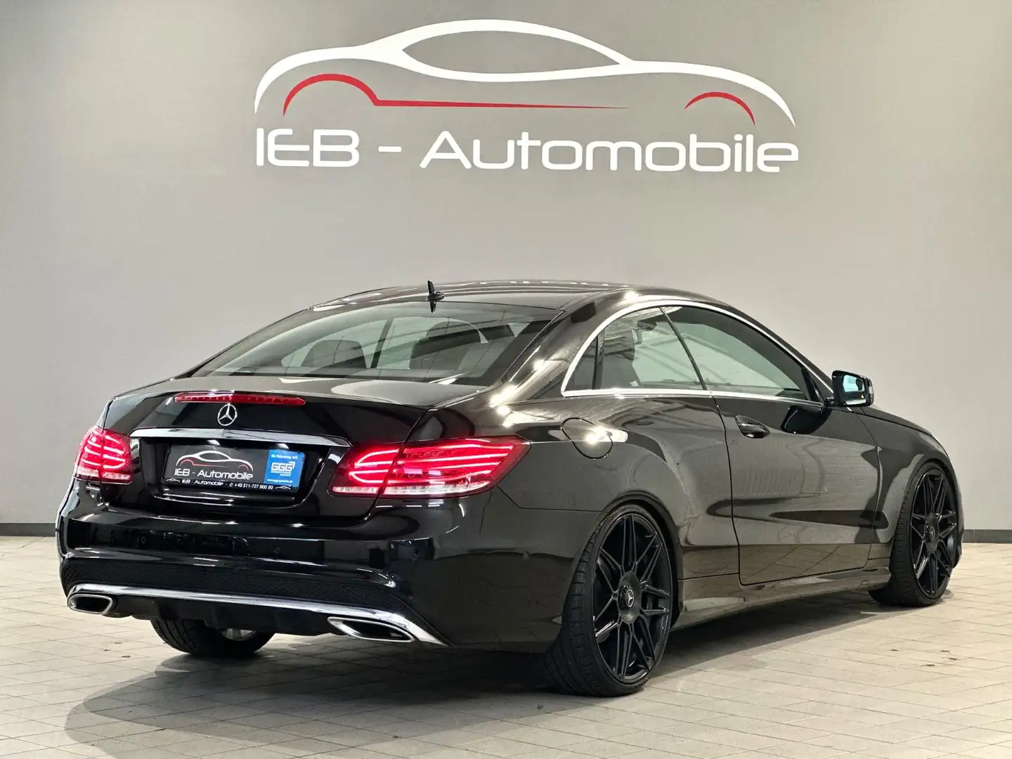 Mercedes-Benz E 350 Coupe BlueTec /d/AMG/LED/Comand/Leder/20" Nero - 2