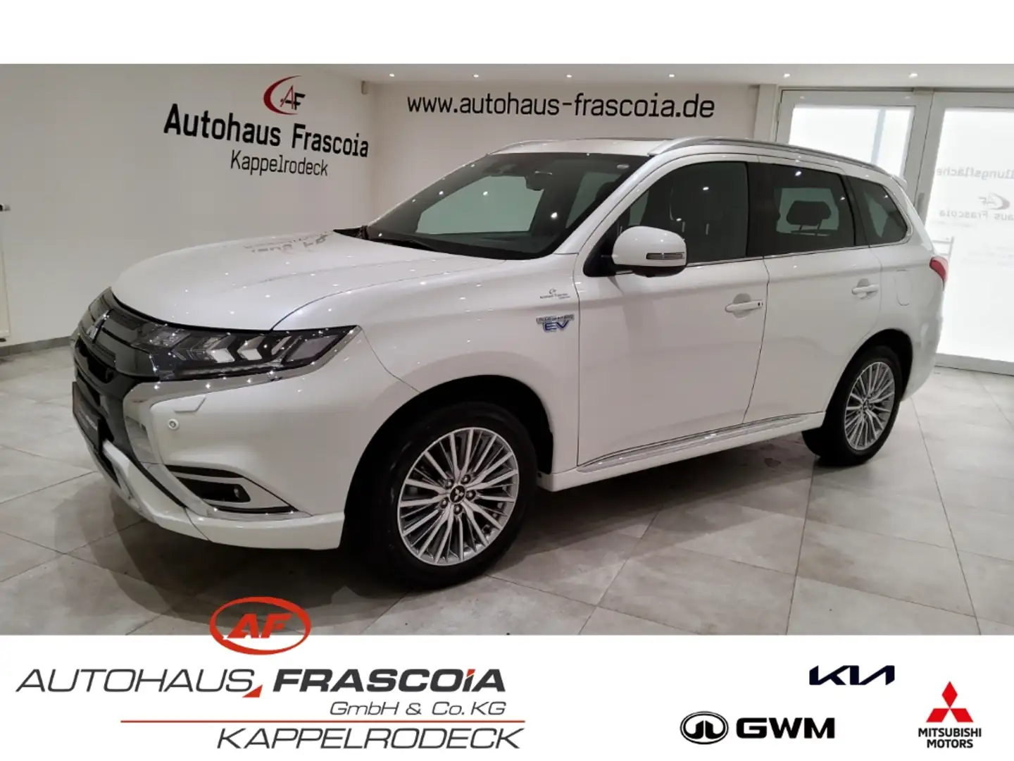 Mitsubishi Outlander Top 4WD 2.4 Navi Leder ACC PDC 360grad Kam. AHK St Weiß - 1