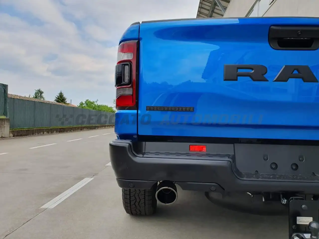 Dodge RAM 2023 — фото 11