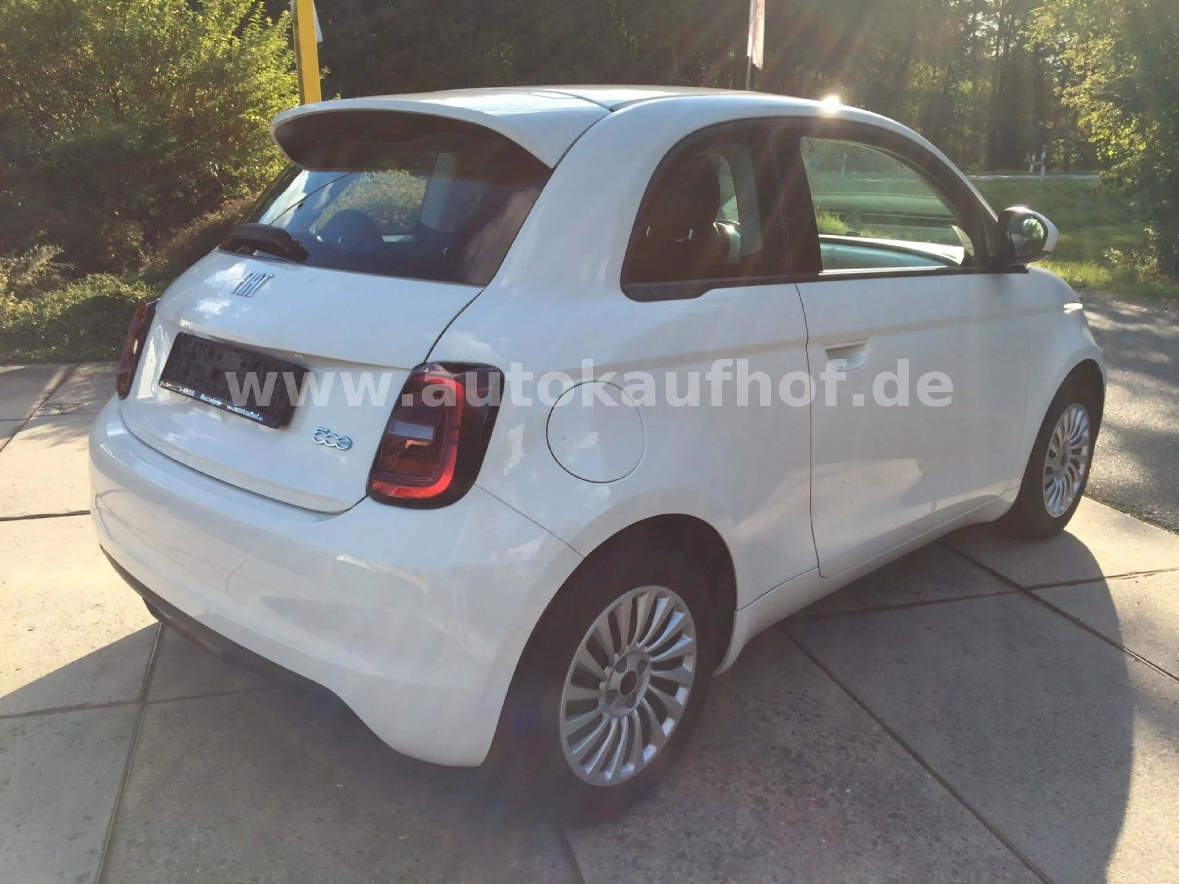 Fiat 500e Tempomat, Carplay / Android Auto — photo 6