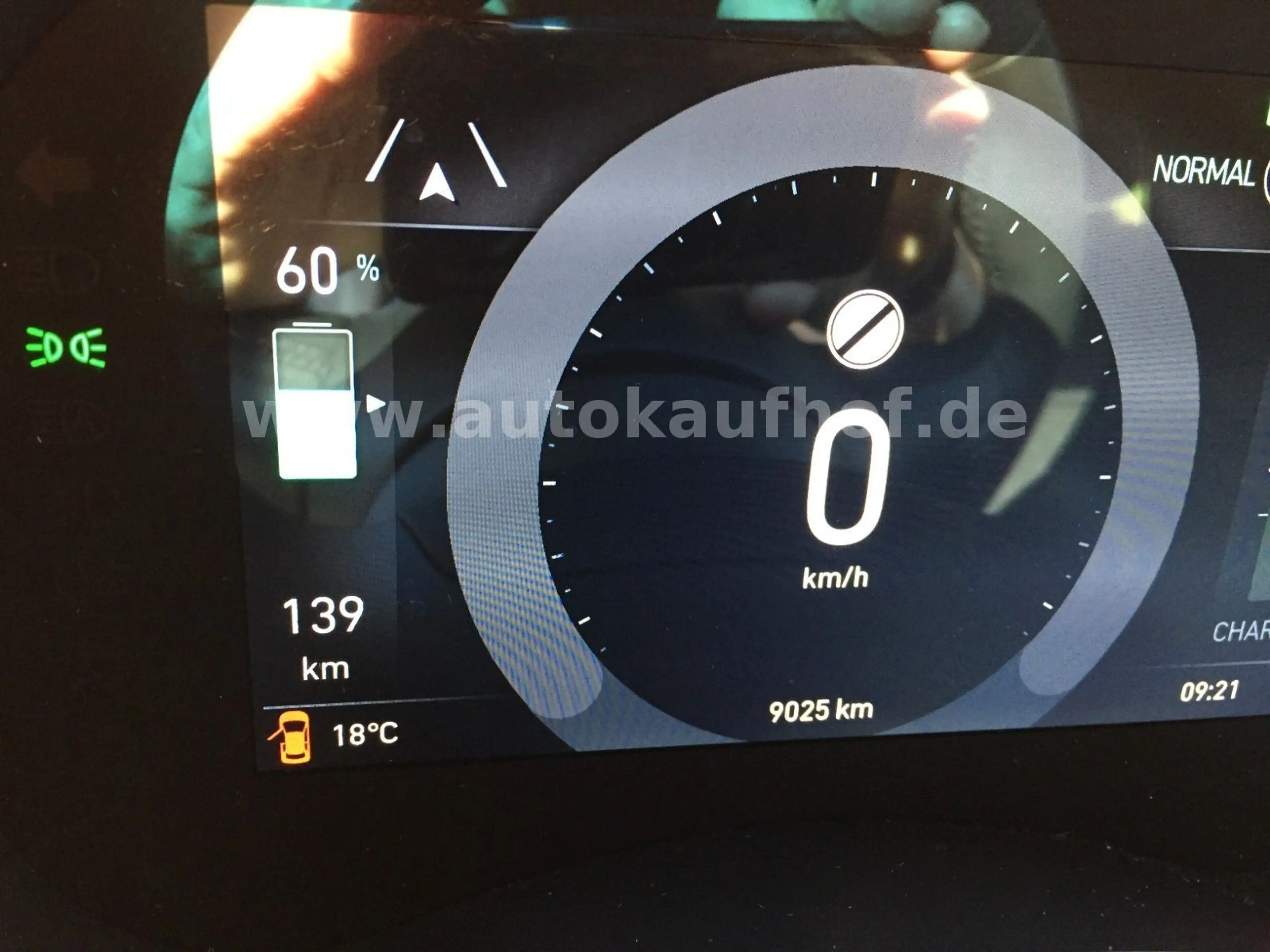 Fiat 500e Tempomat, Carplay / Android Auto — photo 17