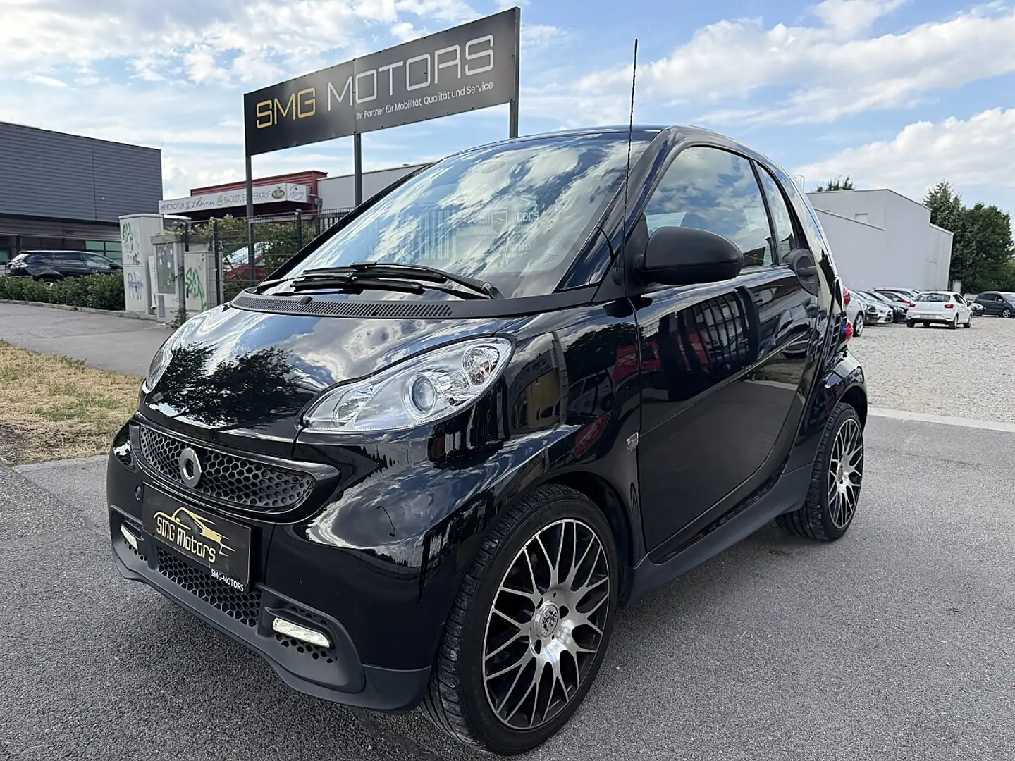 smart forTwo Smart fortwo 1.0 Micro Drive pure Schwarz - 1