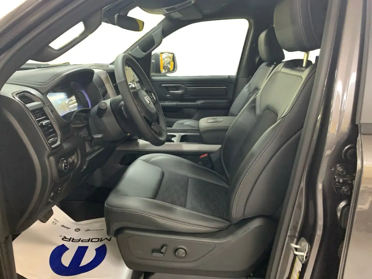RAM 1500 photo RAM 1500