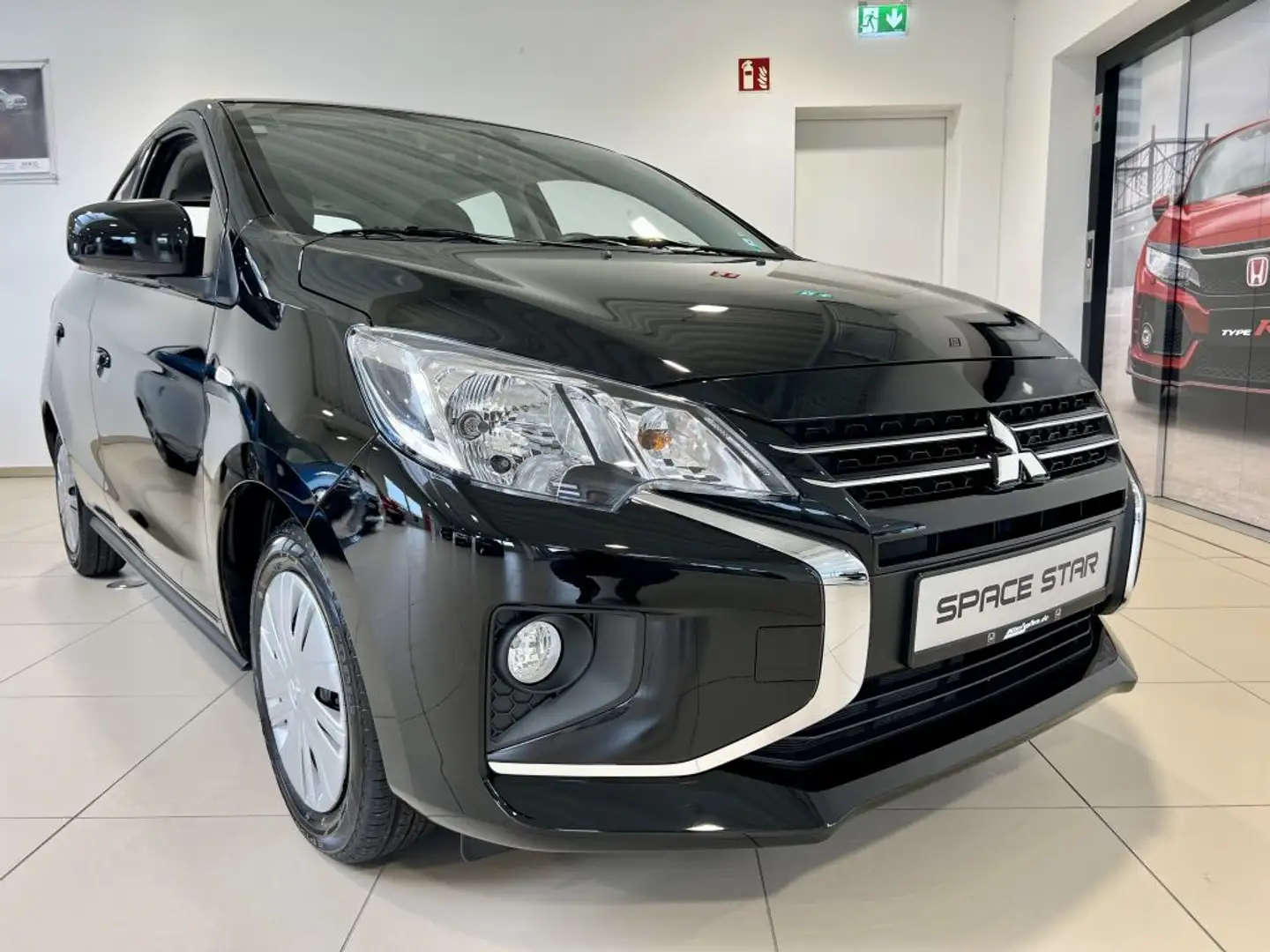 Mitsubishi Space Star 1.2 Select Noir - 2