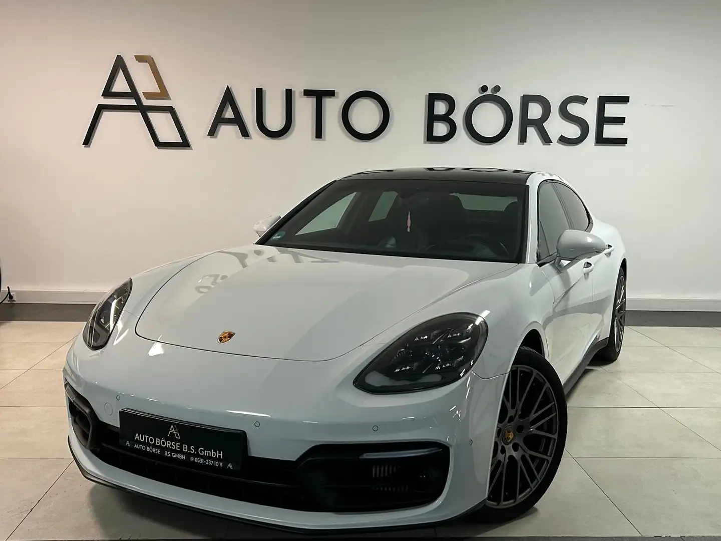 Porsche Panamera PLATINUM EDITION PANO*LUFT*HUD*STH*LED Weiß - 1