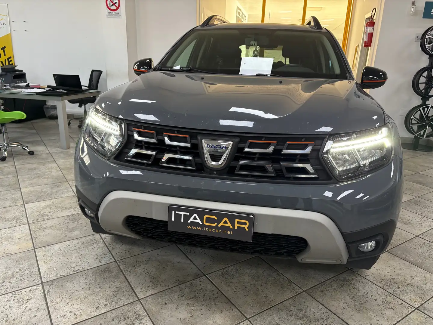Dacia Duster Duster II tce Prestige up Gpl 4x2 100cv Gris - 2
