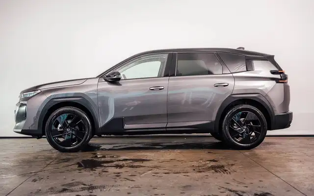 Citroen C5 Aircross view 2