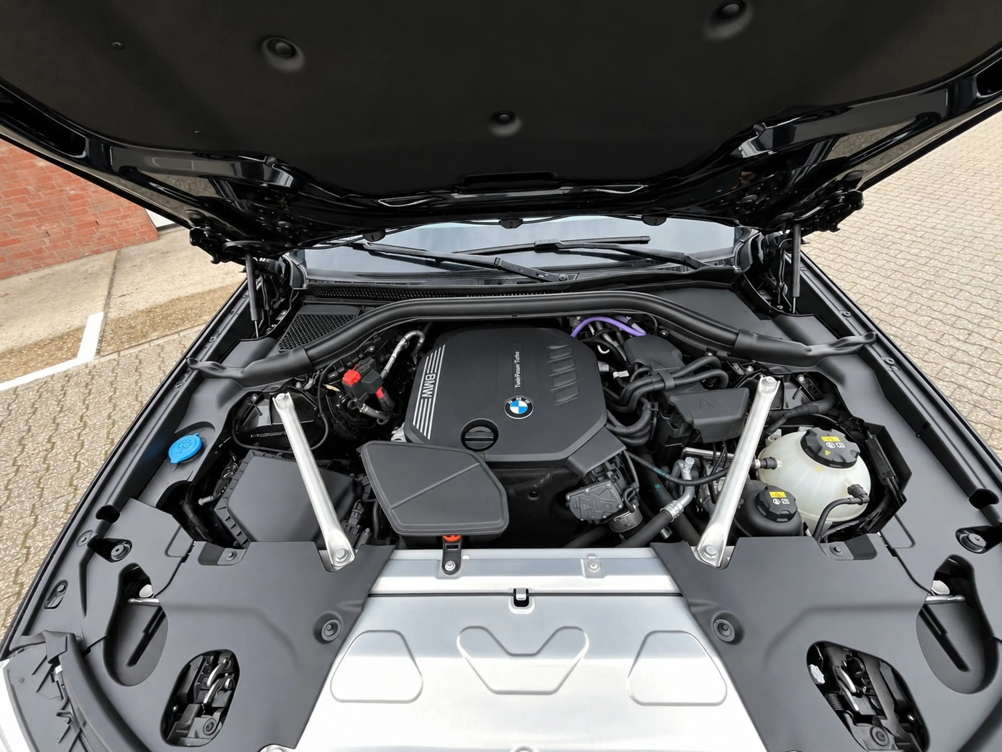 BMW X3 xDrive Sportpaket Kamera AHK LED — photo 14