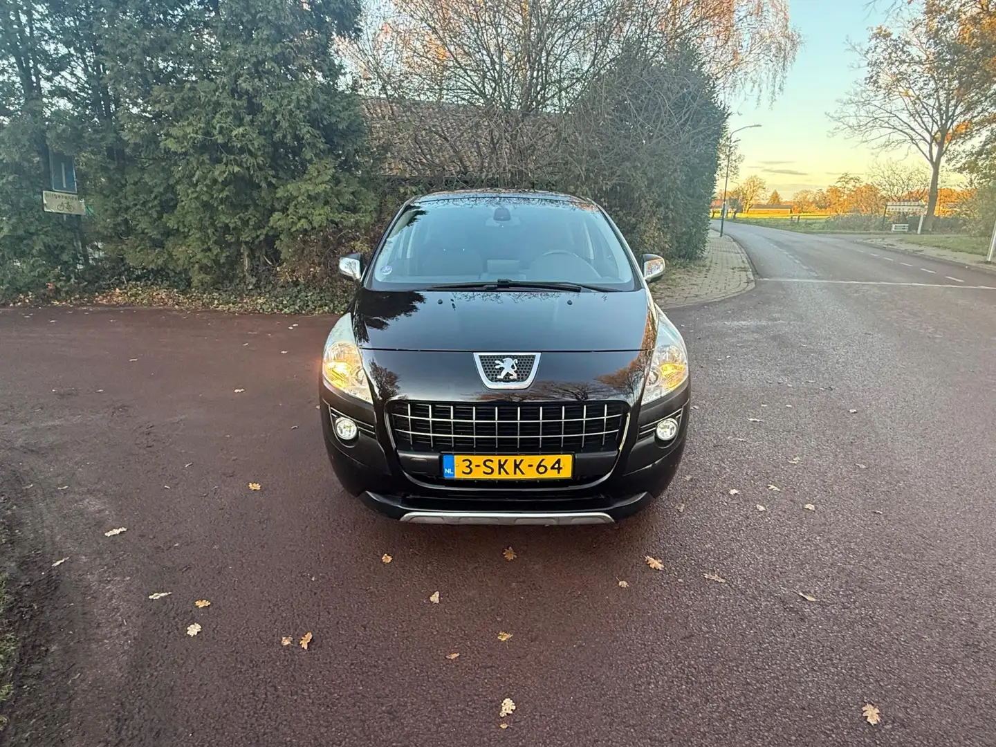 Peugeot 3008 1.6 VTi Style / Navi / Pano / Airco / NAP / Pdc Negro - 2