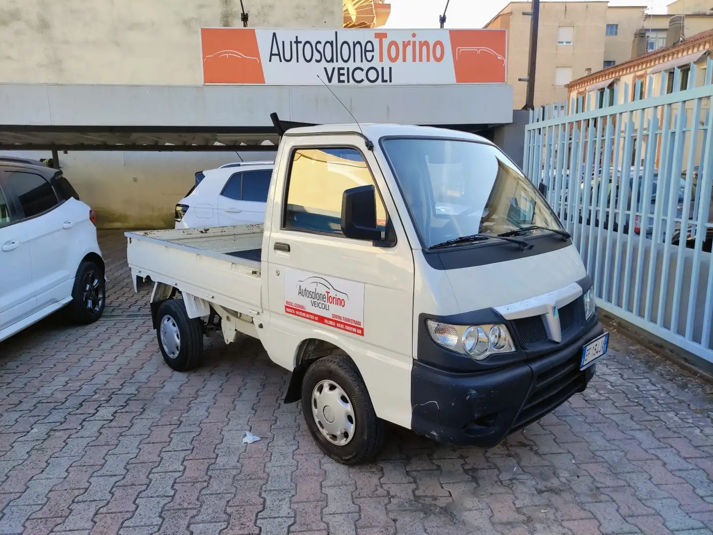 Piaggio Porter 1.3 65cv * MOTORE DAIHATSU * cassone fisso Blanc - 1