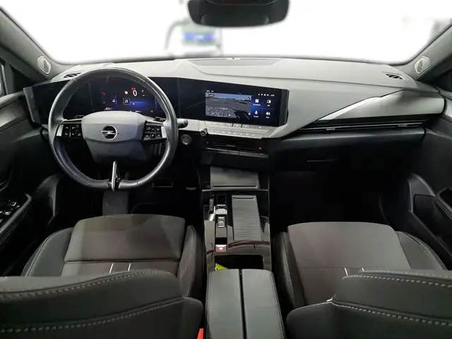 Opel Astra view 10