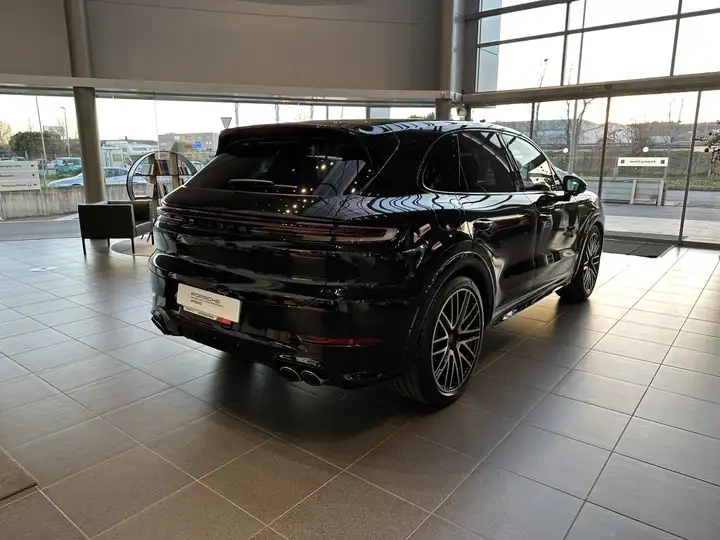 Porsche Cayenne 2025, foto 7