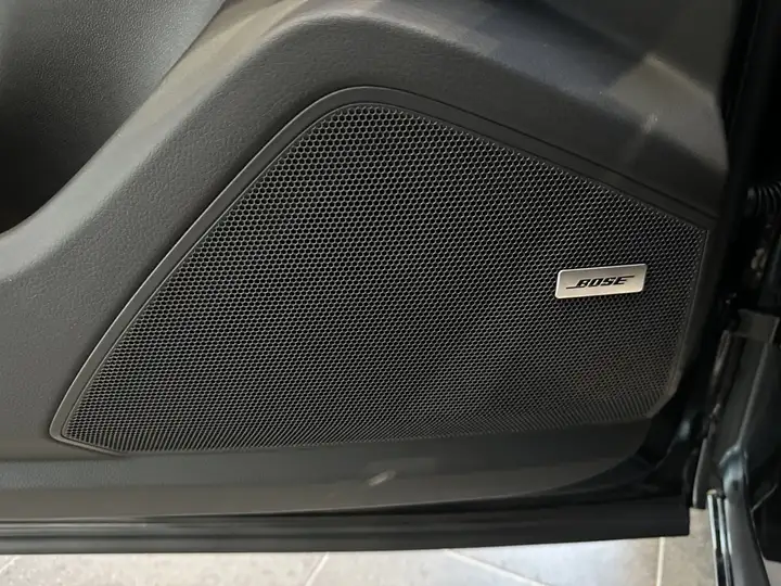 Porsche Cayenne 2025, foto 32