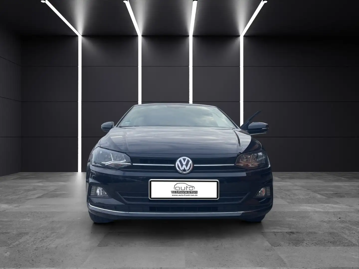 Volkswagen Polo VI Highline*Automatik*Ambiente*Navi*PDC* - 2