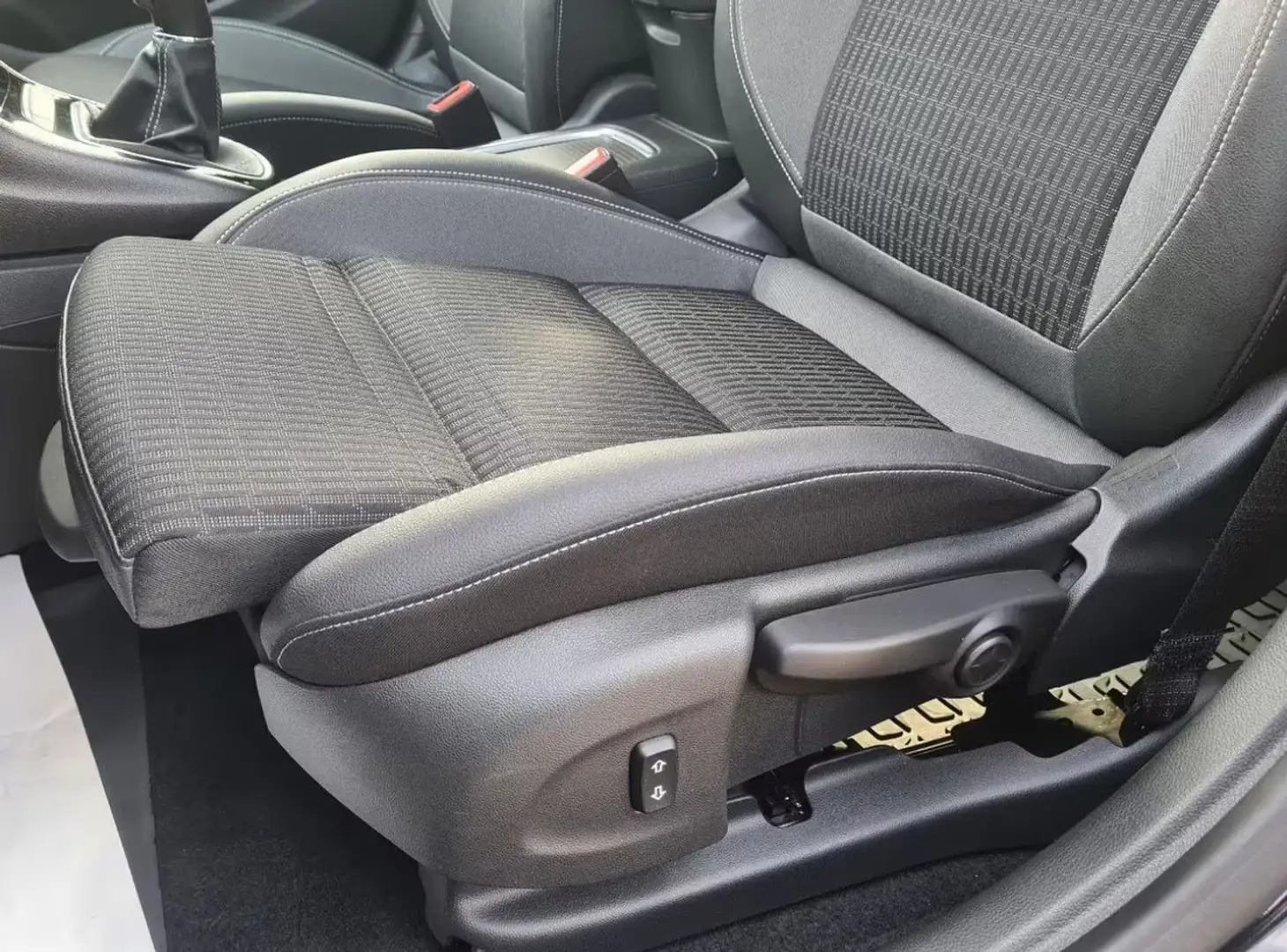 Opel Astra K ST Business Elegance TOP Zust./ TOP AUSSTATTUNG Bleu - 1