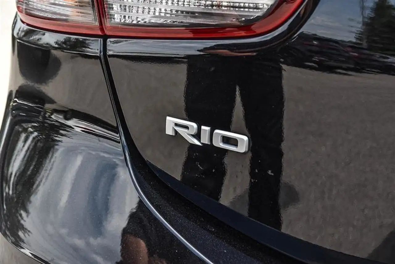 Kia Rio снимка Kia Rio
