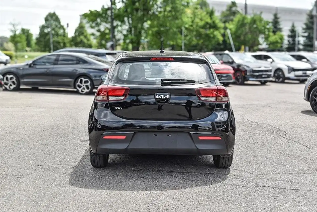Kia Rio снимка Kia Rio