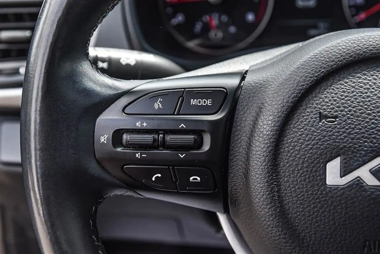 Kia Rio снимка Kia Rio