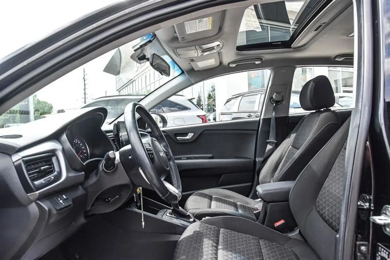 Kia Rio снимка Kia Rio