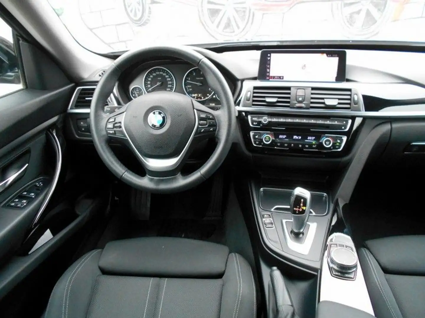 BMW 330 d Gran Turismo  xDrive 4x4 Advantage NAVI Grey - 2