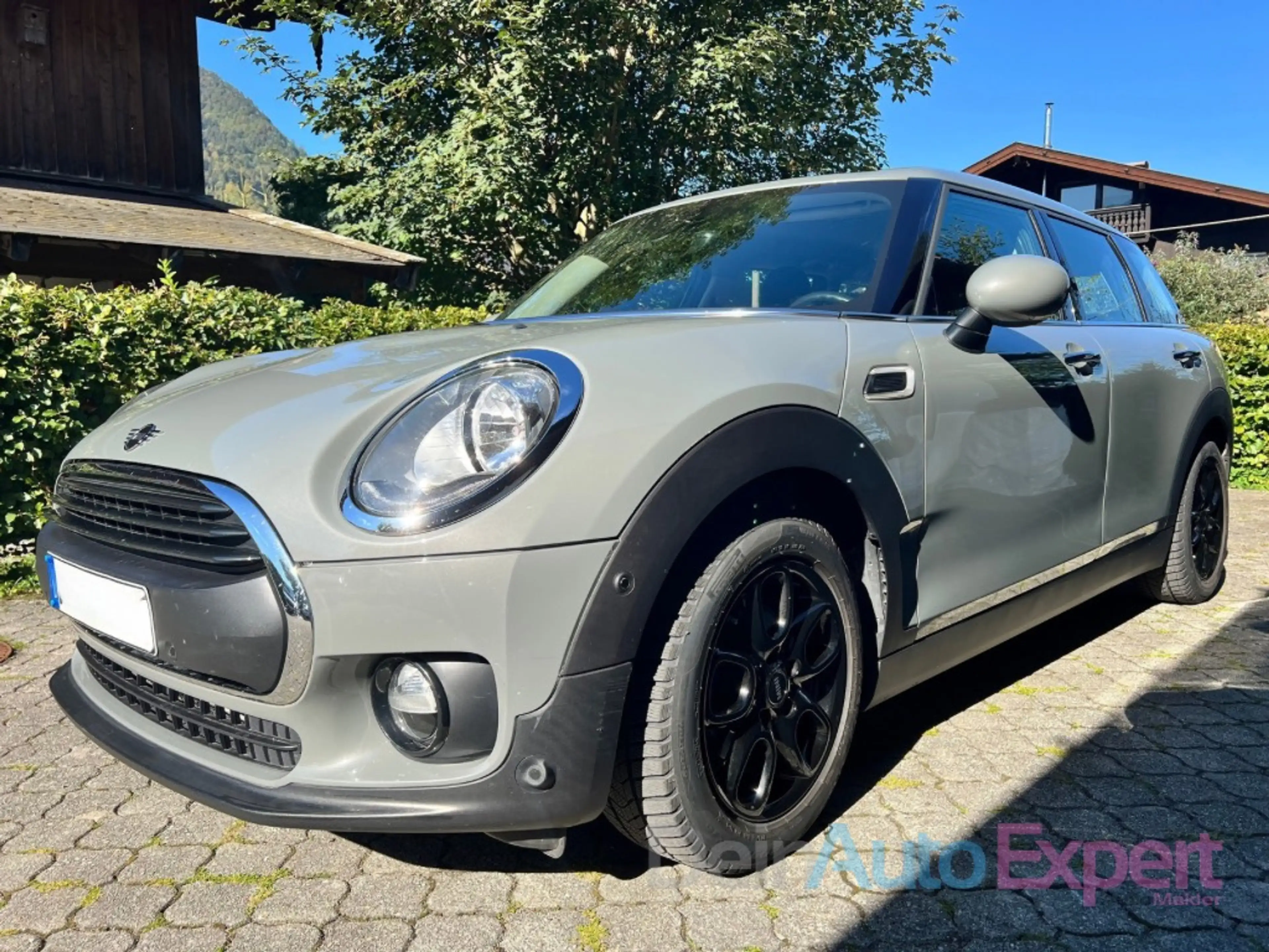 MINI One Clubman ONE 1.5L 6-Gang *Navi*ParkAssist*PDC*8-fach*USB*Bluetooth*Frontscheibenheizung*uvm. — photo 2