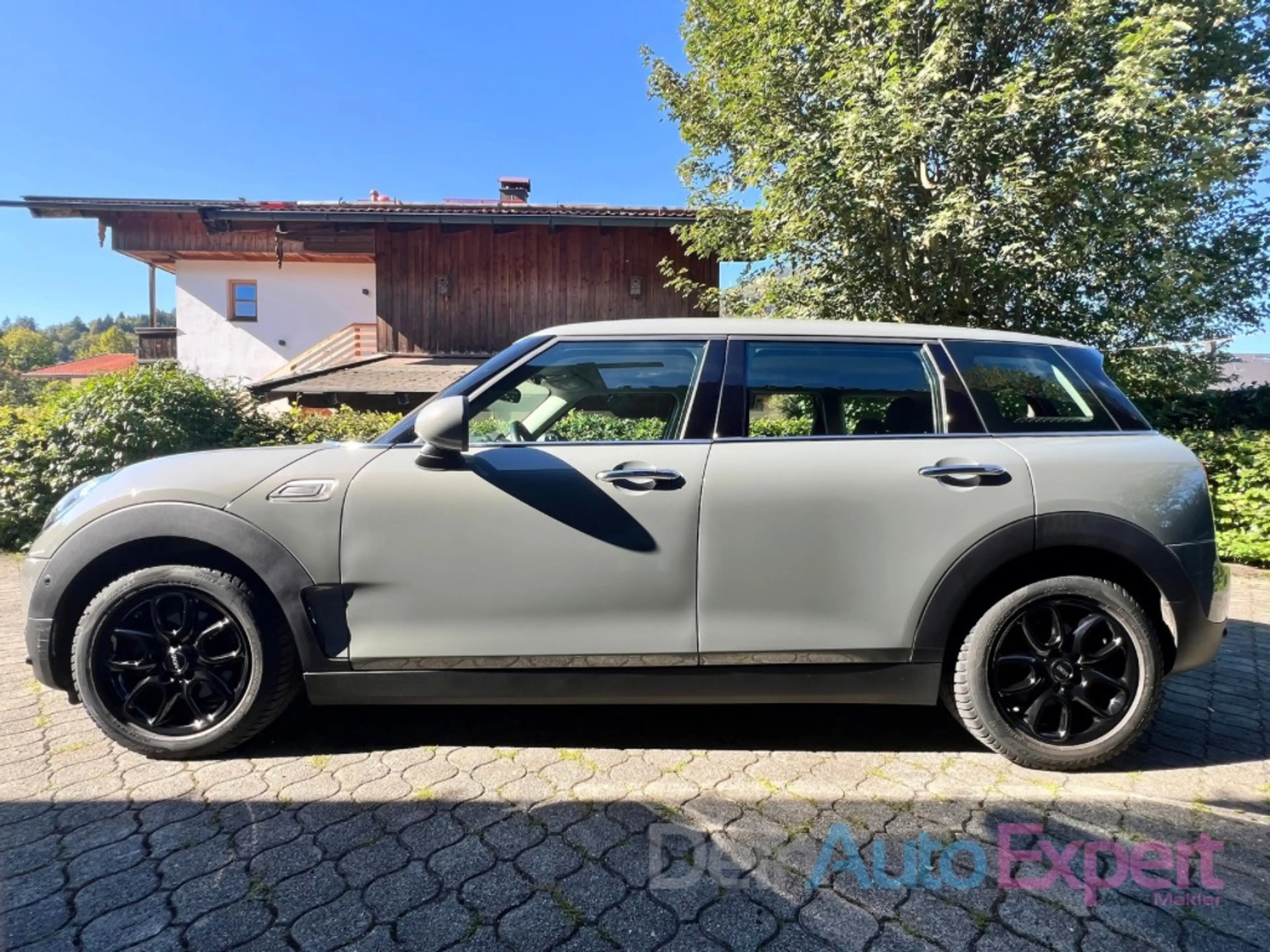 MINI One Clubman ONE 1.5L 6-Gang *Navi*ParkAssist*PDC*8-fach*USB*Bluetooth*Frontscheibenheizung*uvm. — photo 3