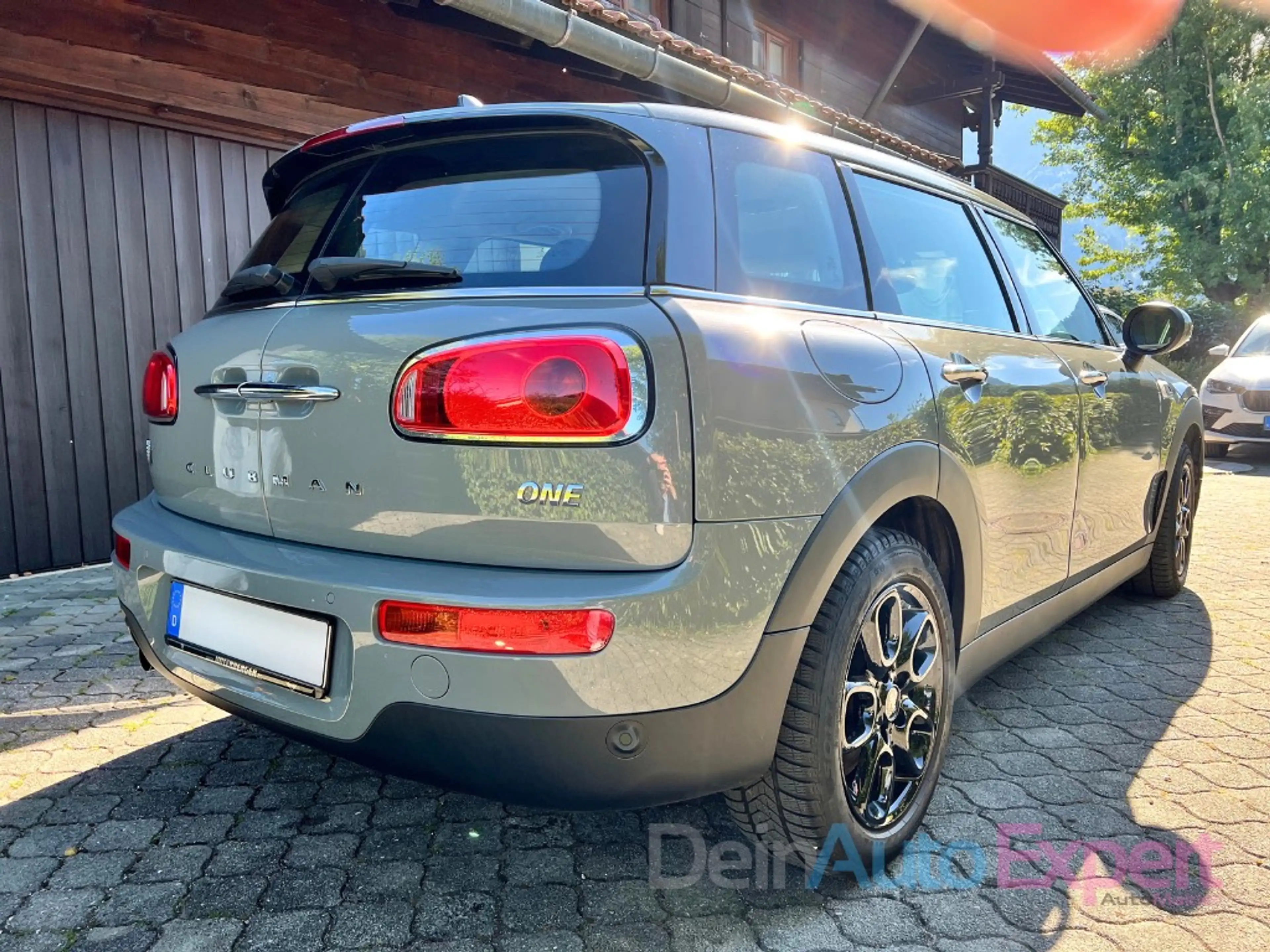 MINI One Clubman ONE 1.5L 6-Gang *Navi*ParkAssist*PDC*8-fach*USB*Bluetooth*Frontscheibenheizung*uvm. — photo 6