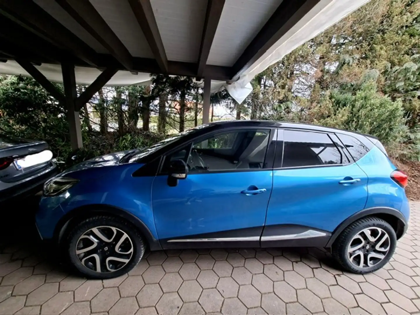 Renault Captur Captur ENERGY dCi 90 4Austria EDC 4Austria Blau - 1